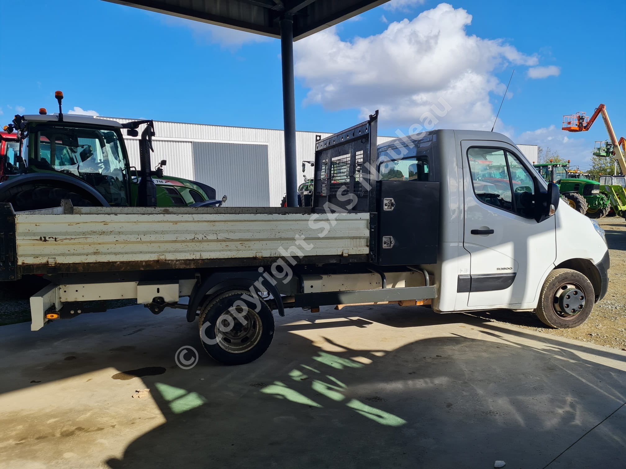 RENAULT MASTER