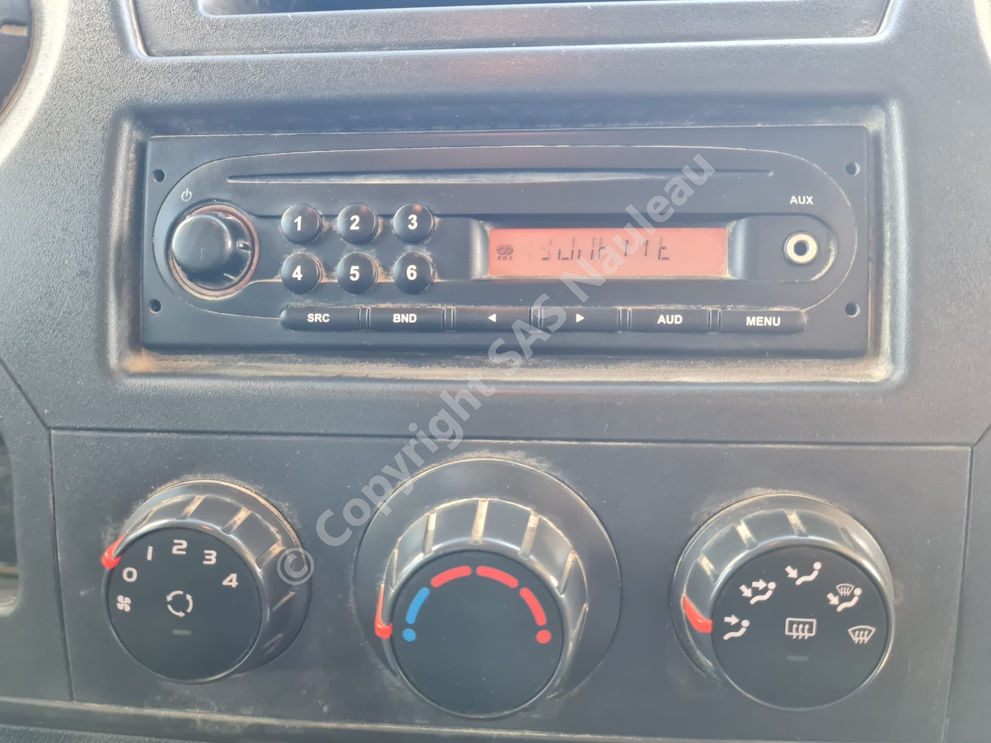 RENAULT MASTER