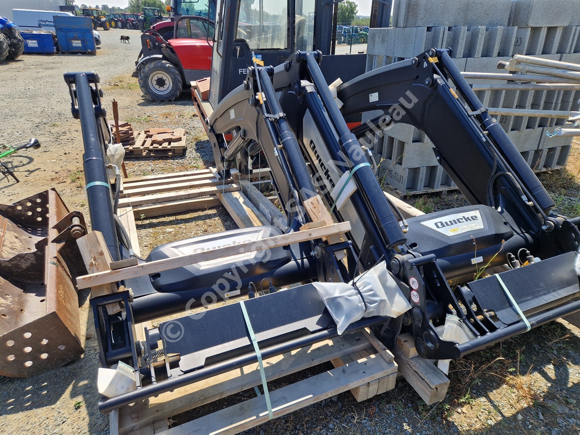 CHARGEUR QUICKE Q5M OU Q6M