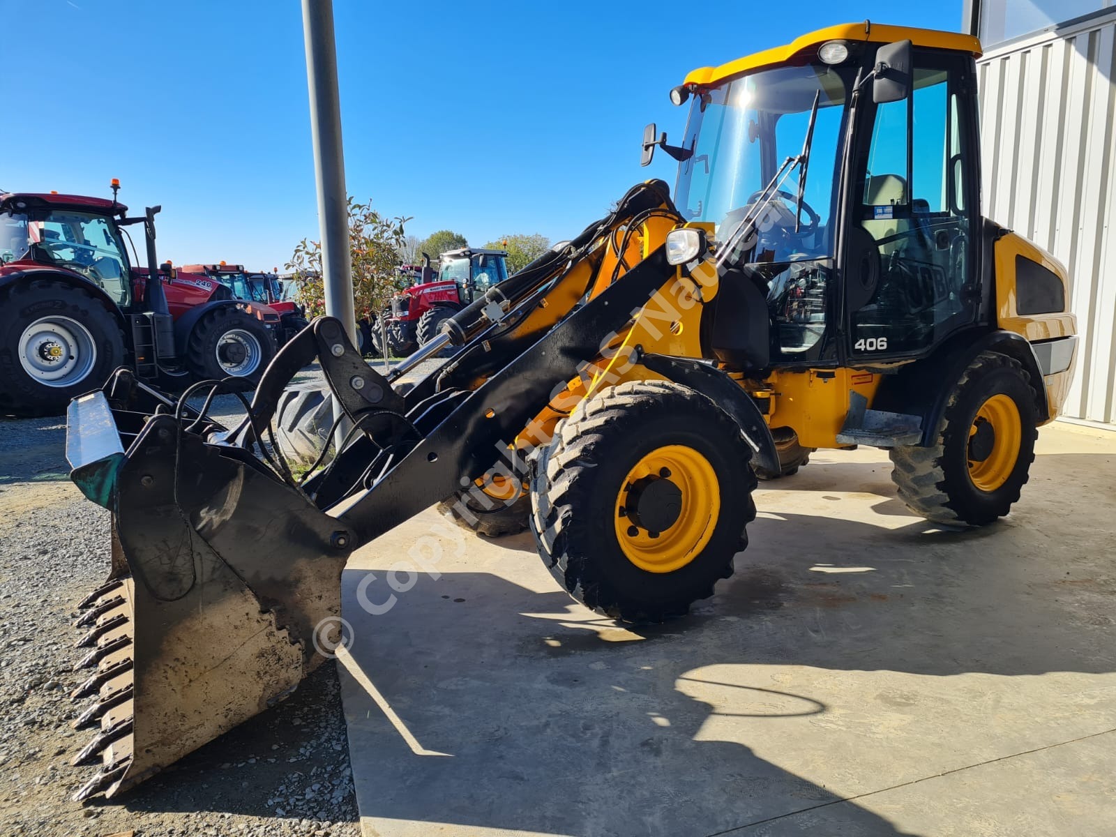 JCB 406