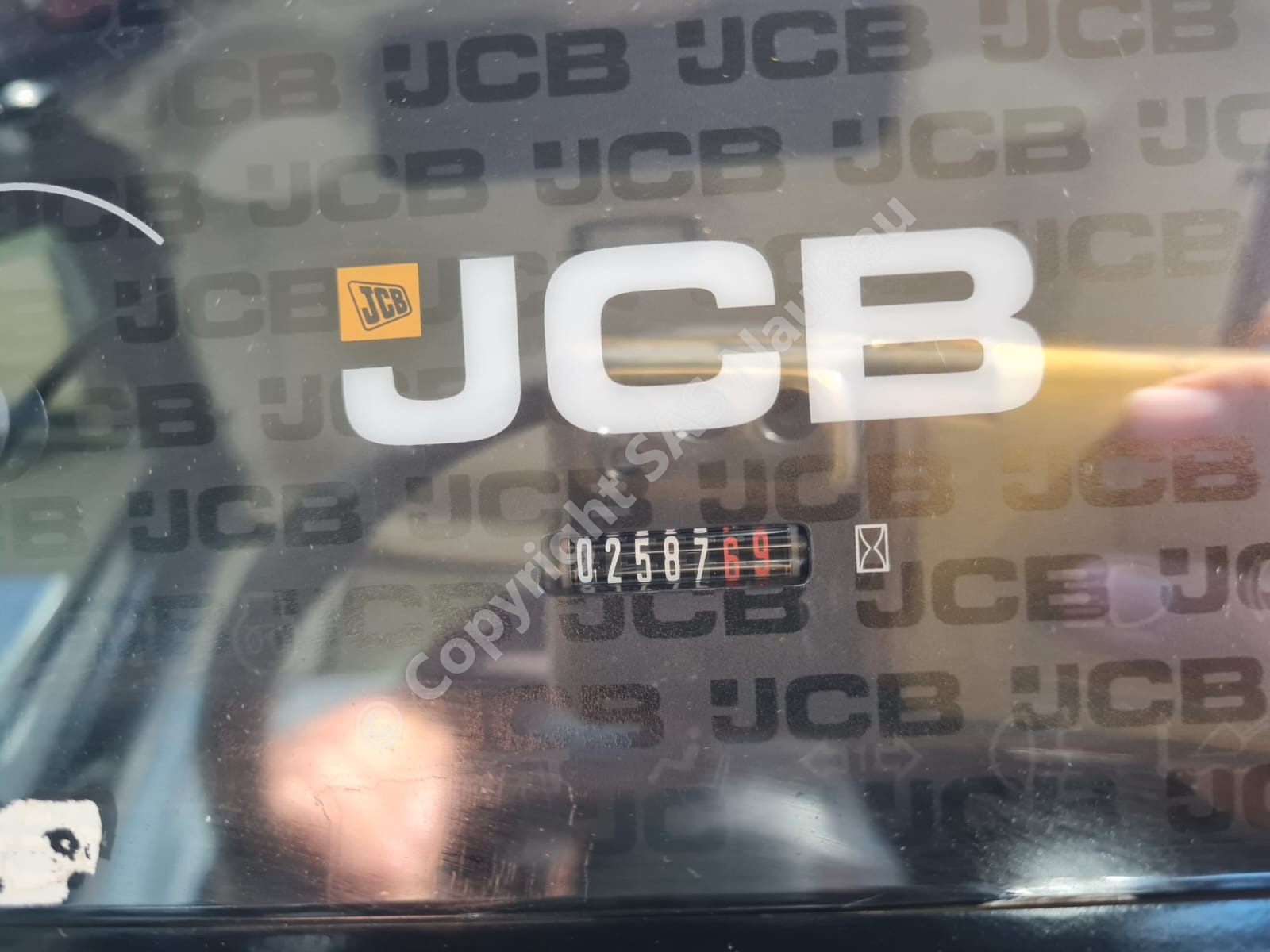 JCB 406