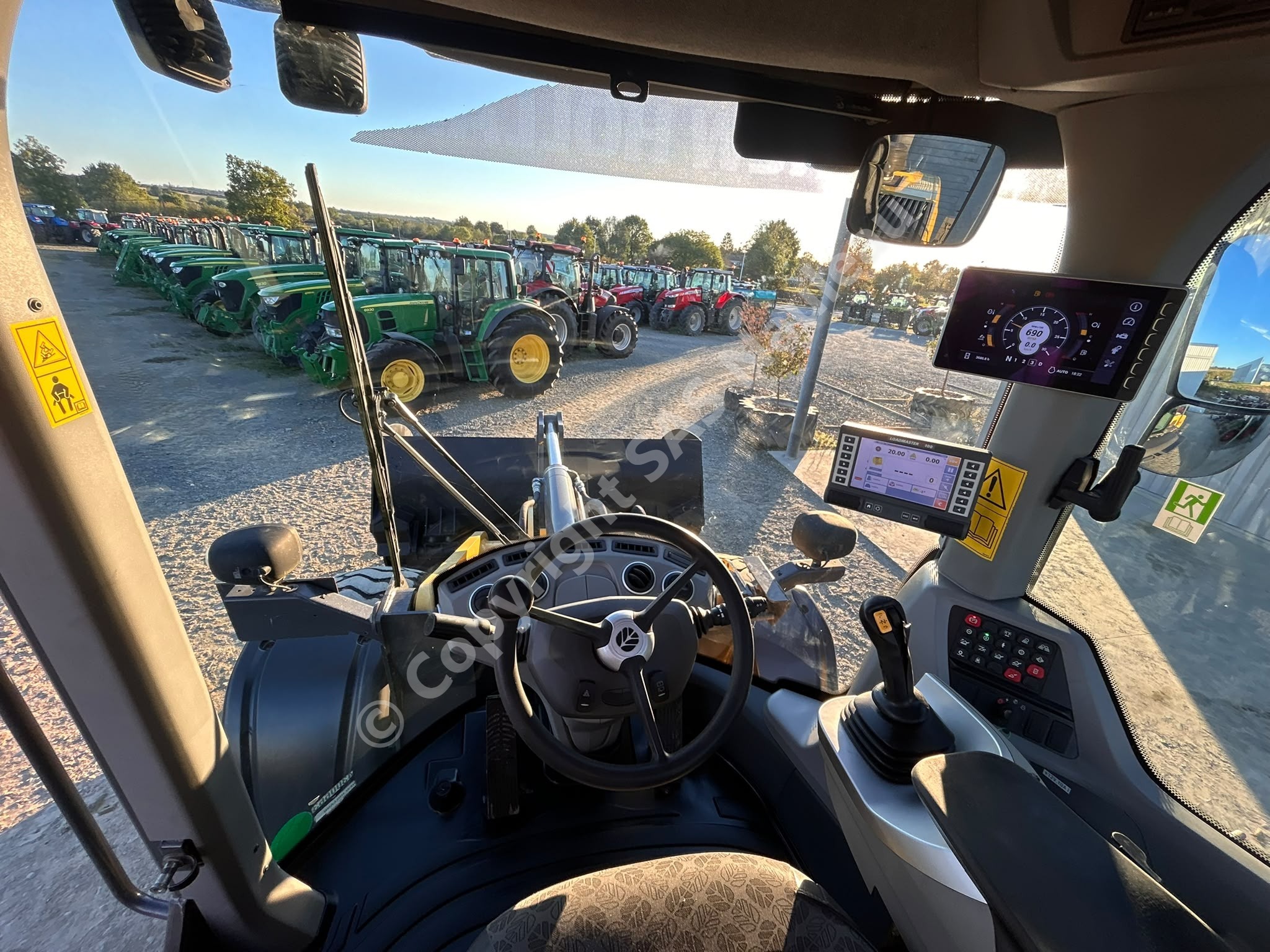 NEW HOLLAND W 130 D