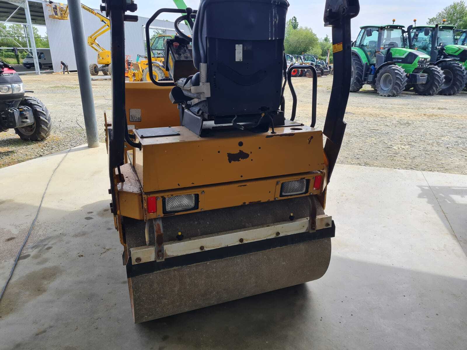 DYNAPAC CC122
