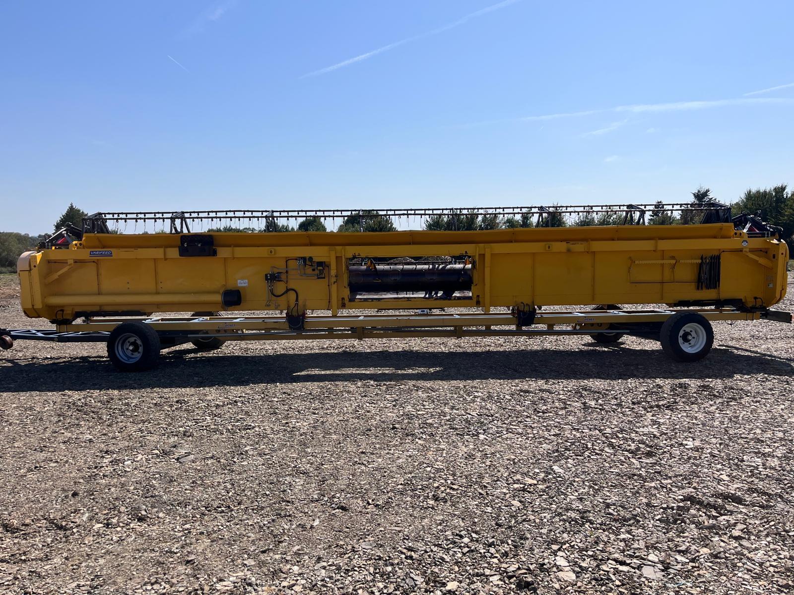 NEW HOLLAND CR 9080 ELEVATION