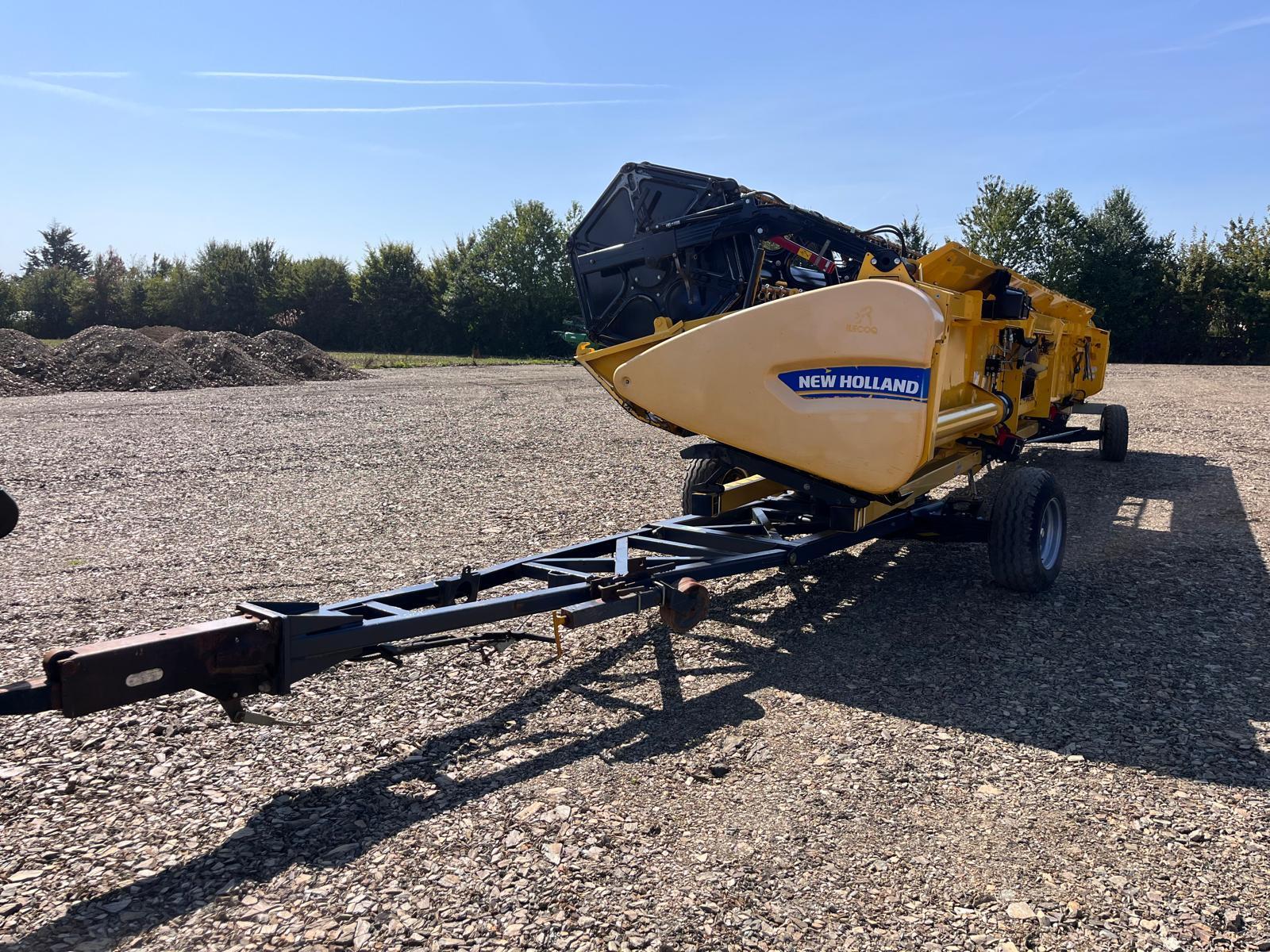 NEW HOLLAND CR 9080 ELEVATION