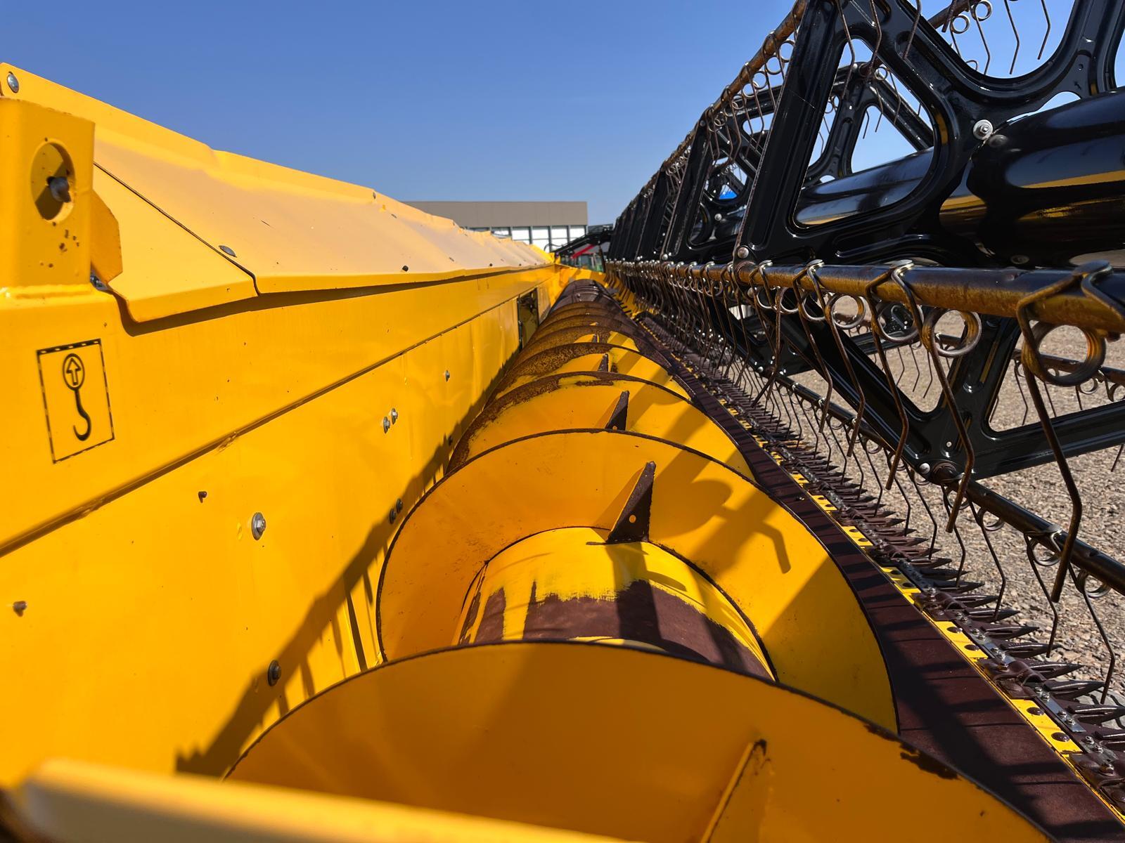 NEW HOLLAND CR 9080 ELEVATION