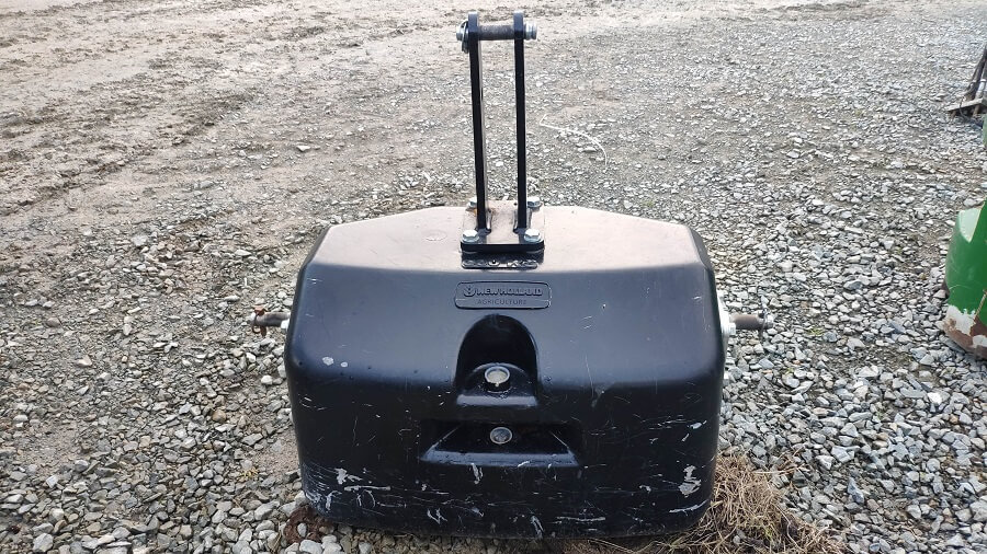 BLOC MASSE 600 KG NEW HOLLAND