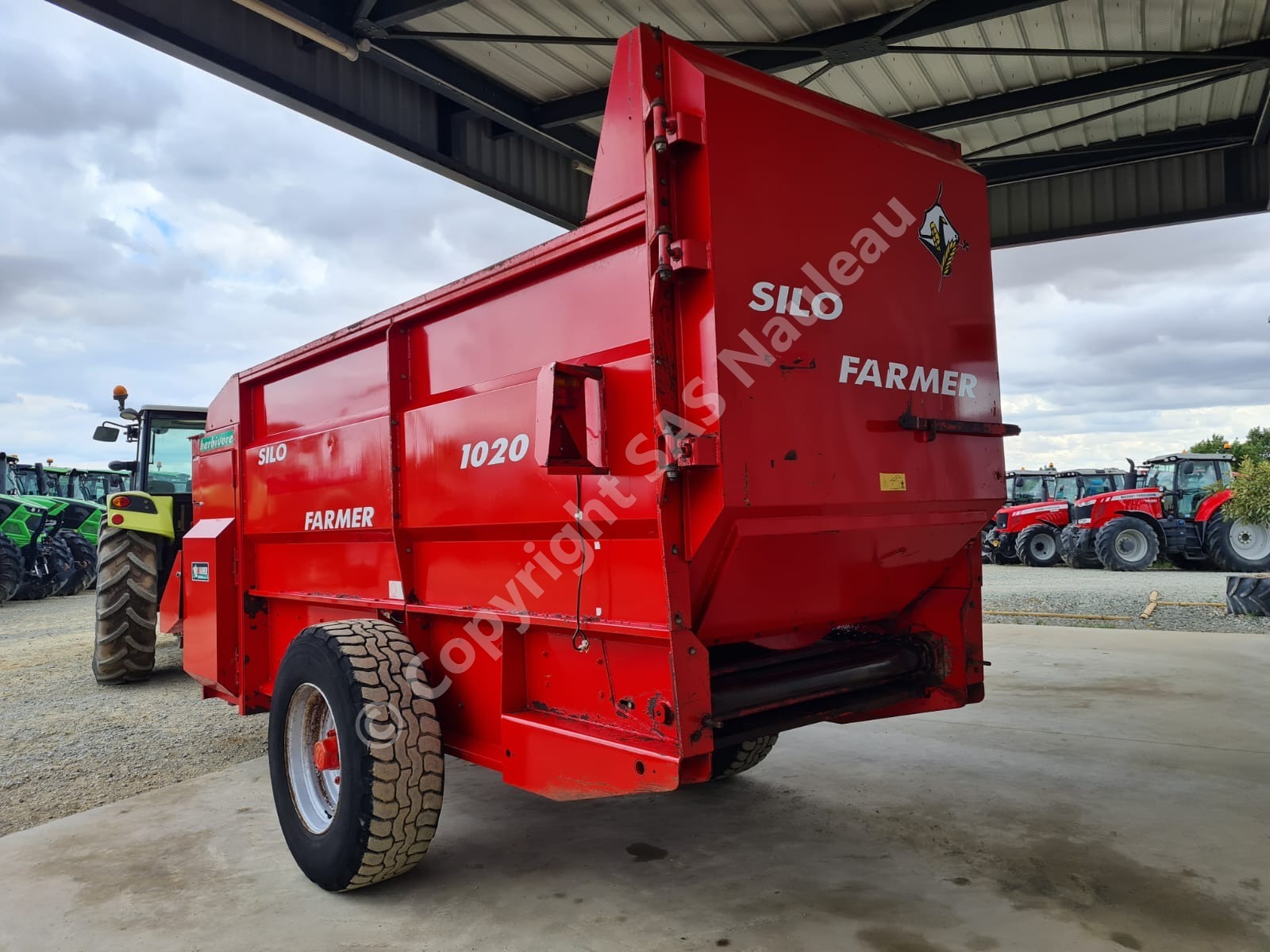 SILOFARMER HERBIVOR 1020