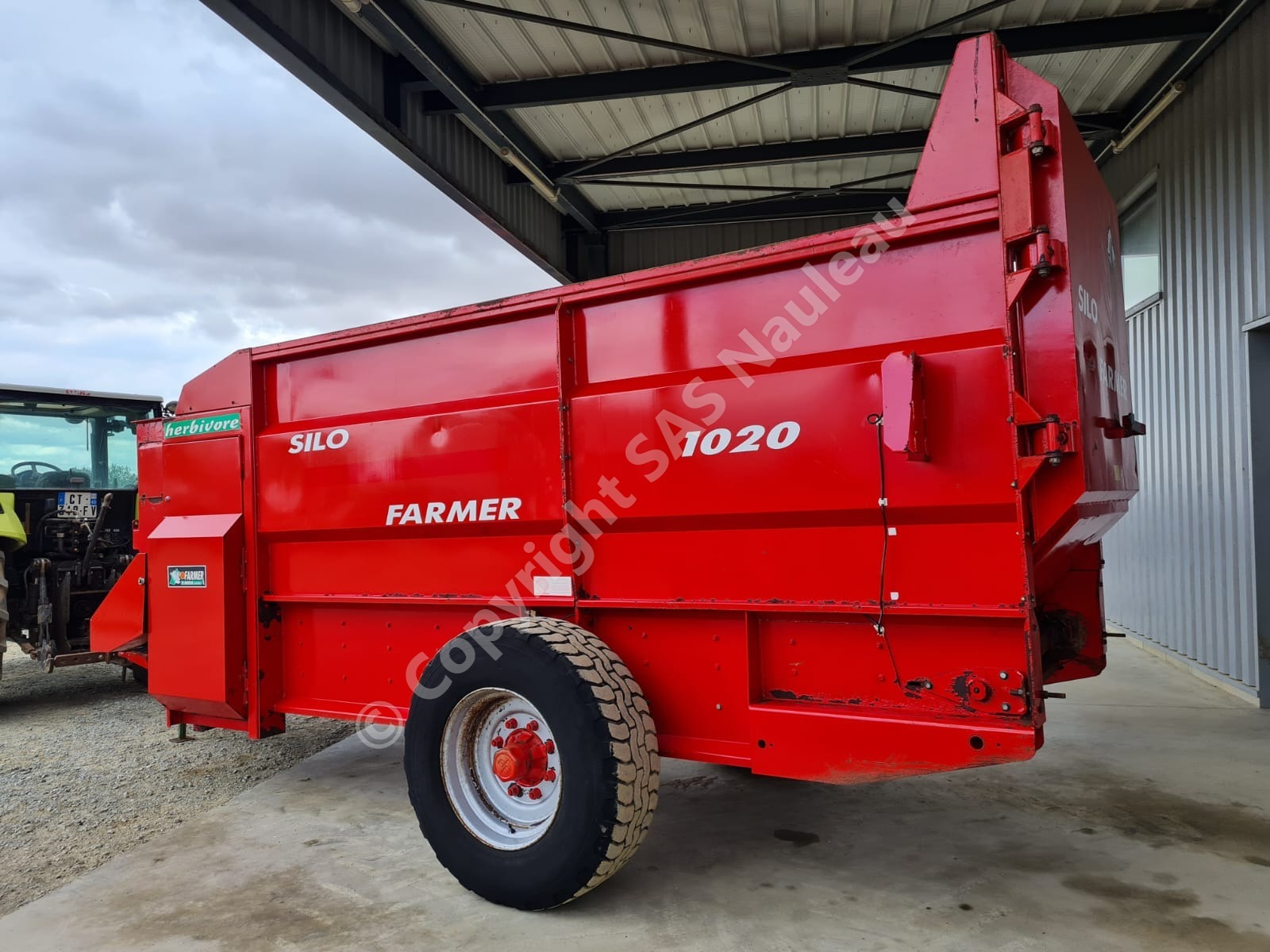 SILOFARMER HERBIVOR 1020