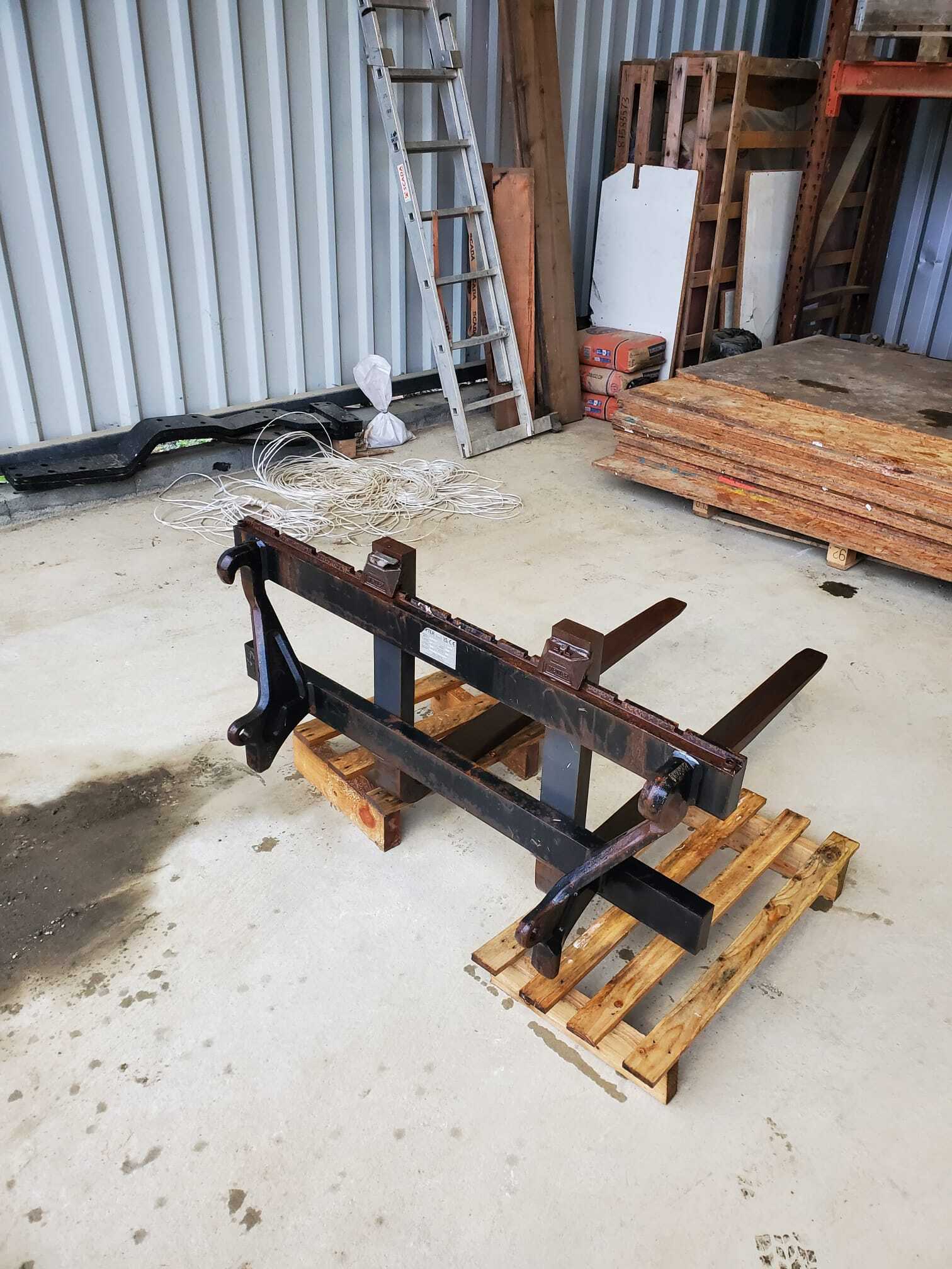 FOURCHE PALETTE  VETTER ATTELAGE EURO