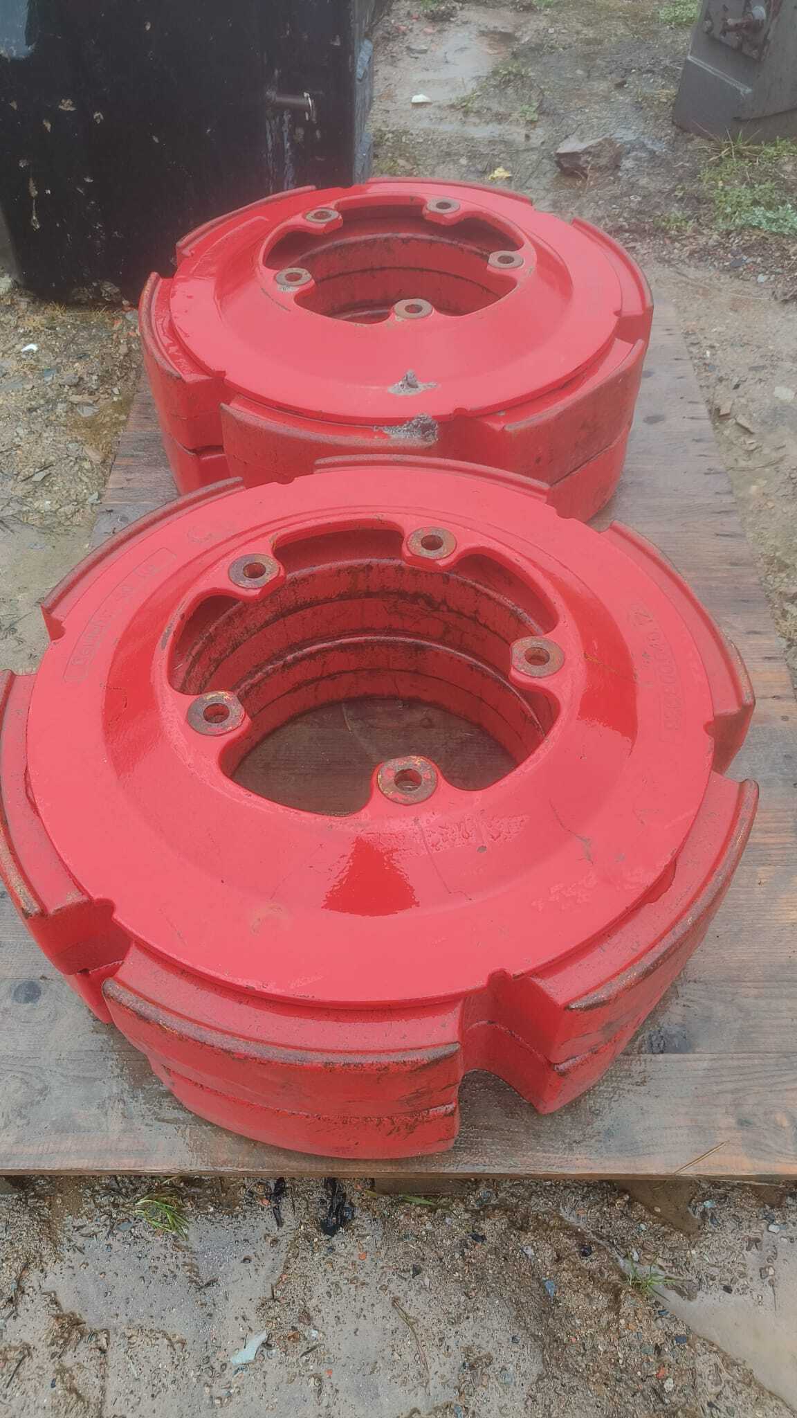 Masses Fendt 640kg par roues