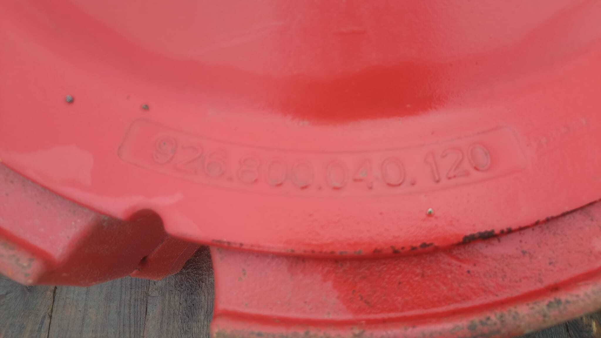 Masses Fendt 640kg par roues