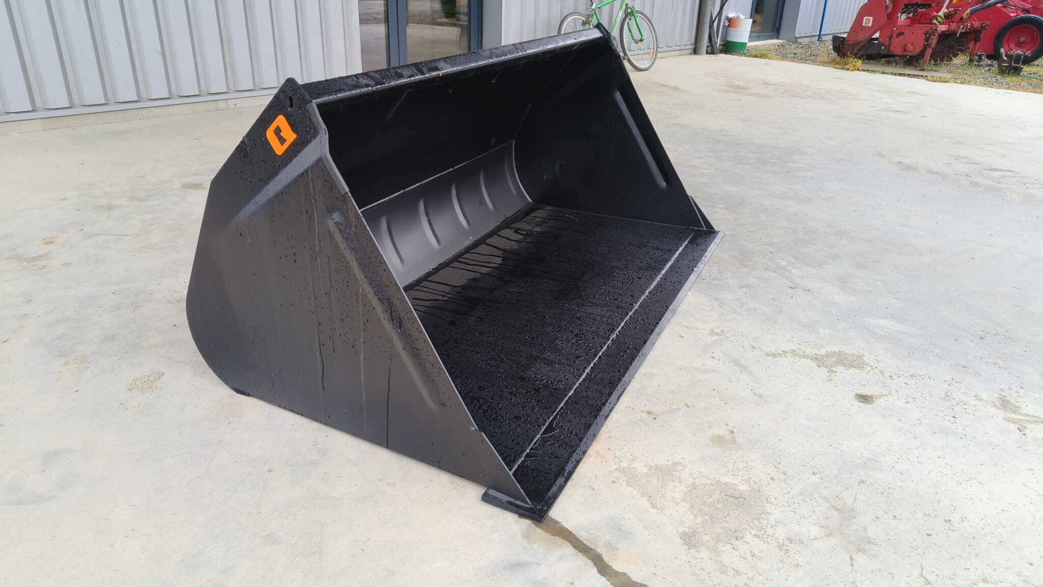 GODET GRAND VOLUME 205CM ATTELAGE MX