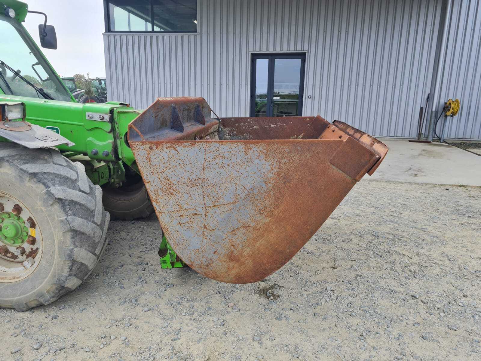 GODET GRAND VOLUME 1000L ATTELAGE MERLO