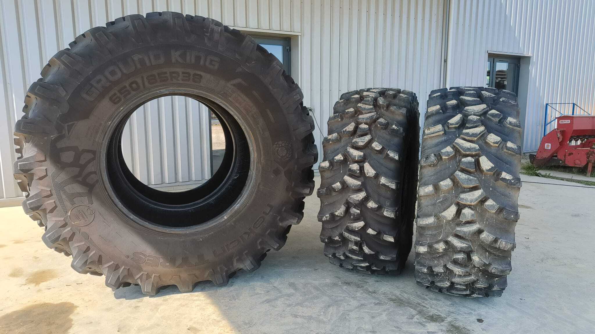 Pneus Nokian GroundKing 650/85/38 + 600/70/28