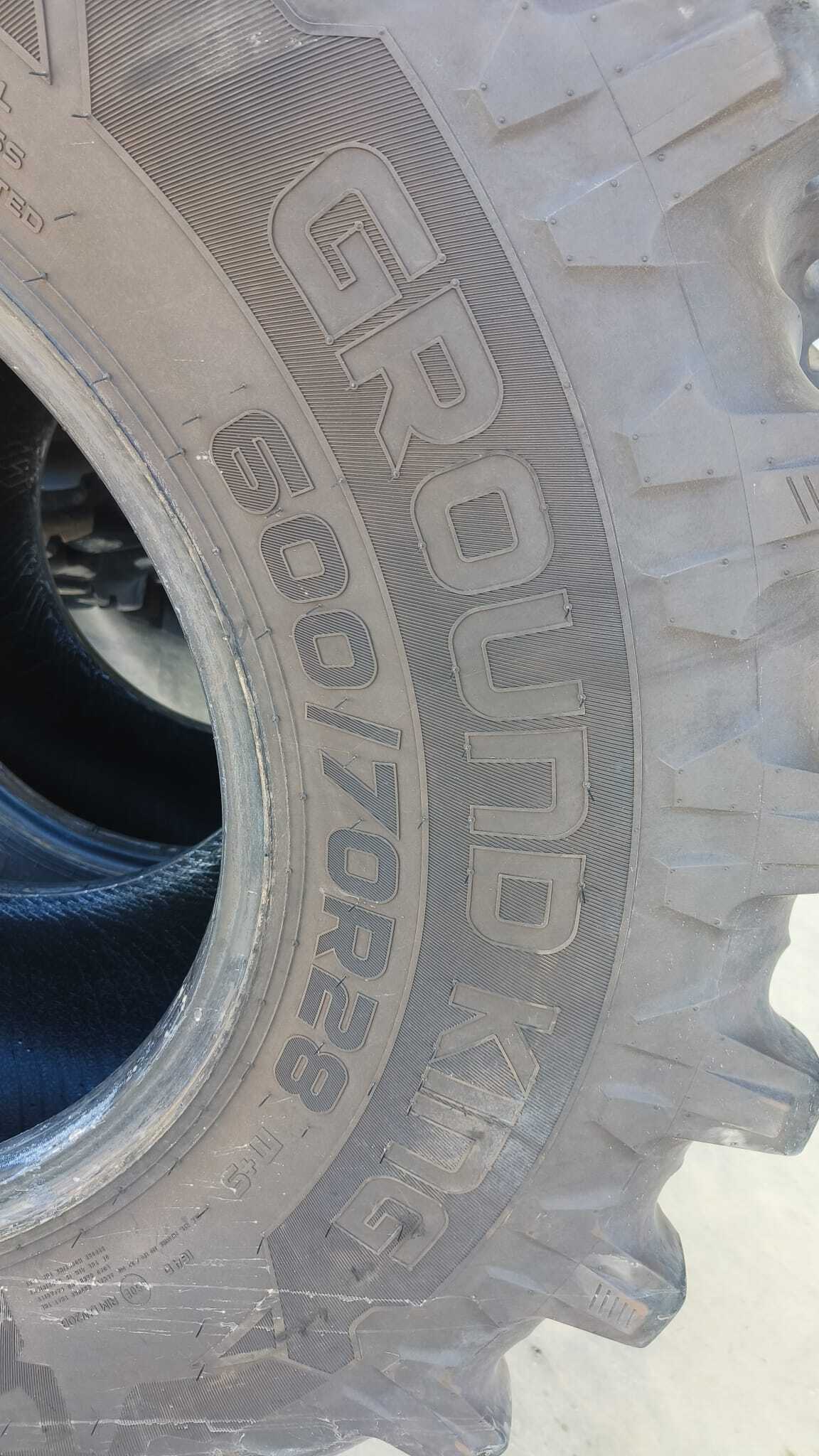 Pneus Nokian GroundKing 650/85/38 + 600/70/28