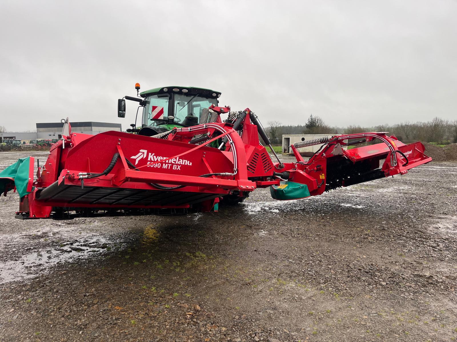 KVERNELAND 3332 FT + 5090 MT BX