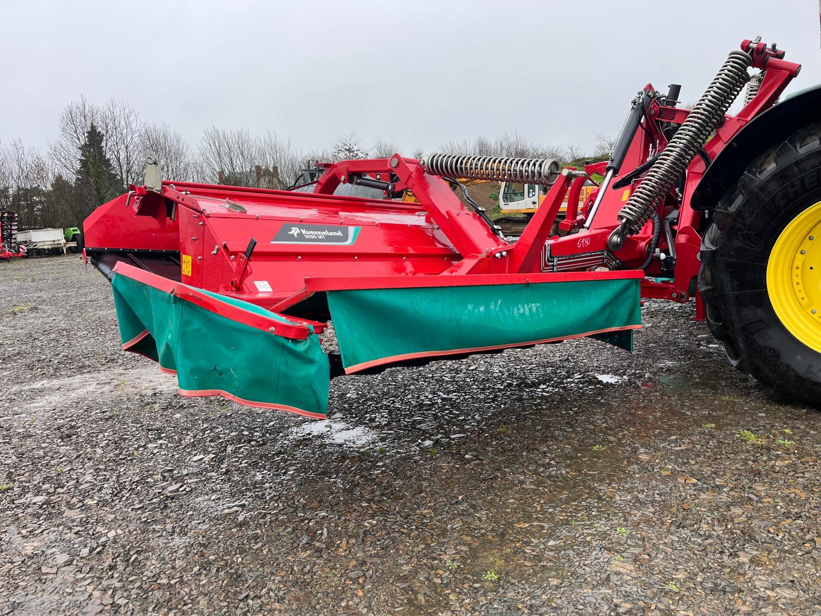 KVERNELAND 3332 FT + 5090 MT BX