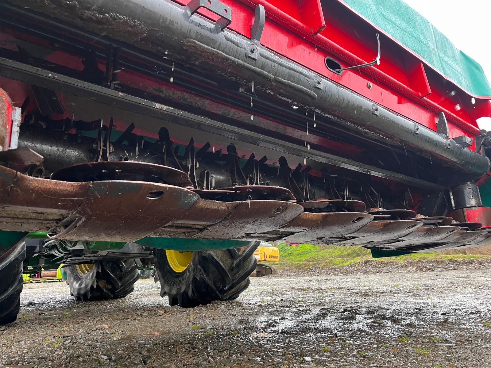 KVERNELAND 3332 FT + 5090 MT BX