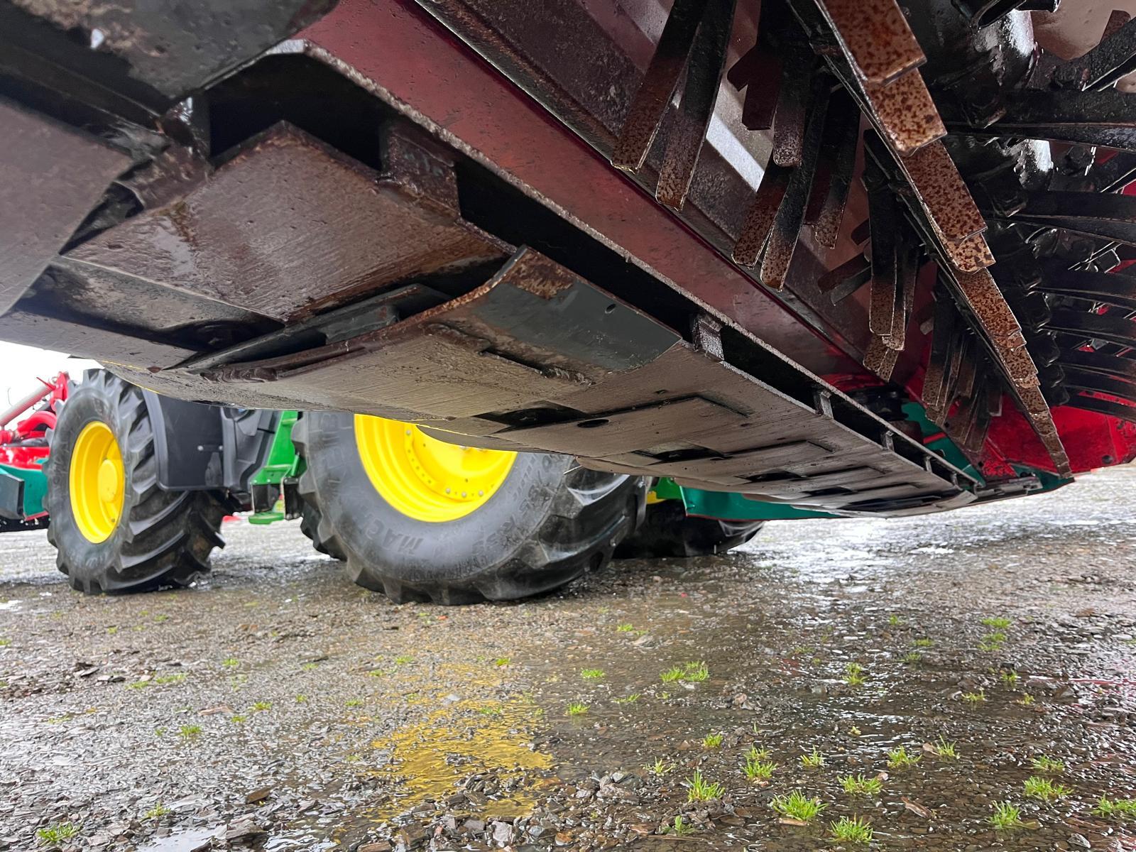 KVERNELAND 3332 FT + 5090 MT BX