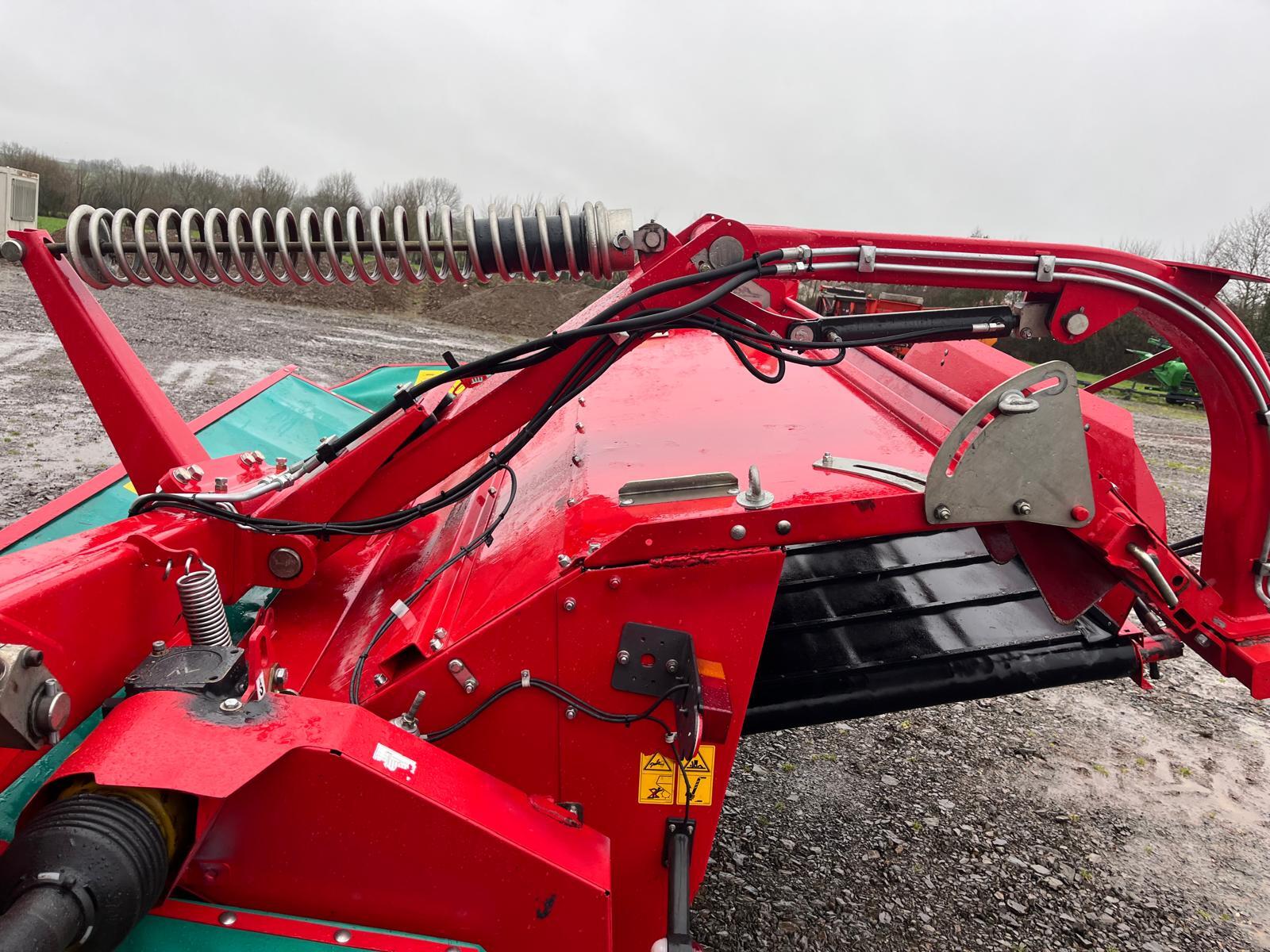 KVERNELAND 3332 FT + 5090 MT BX