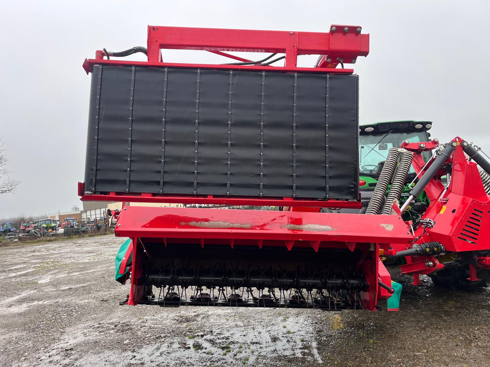 KVERNELAND 3332 FT + 5090 MT BX