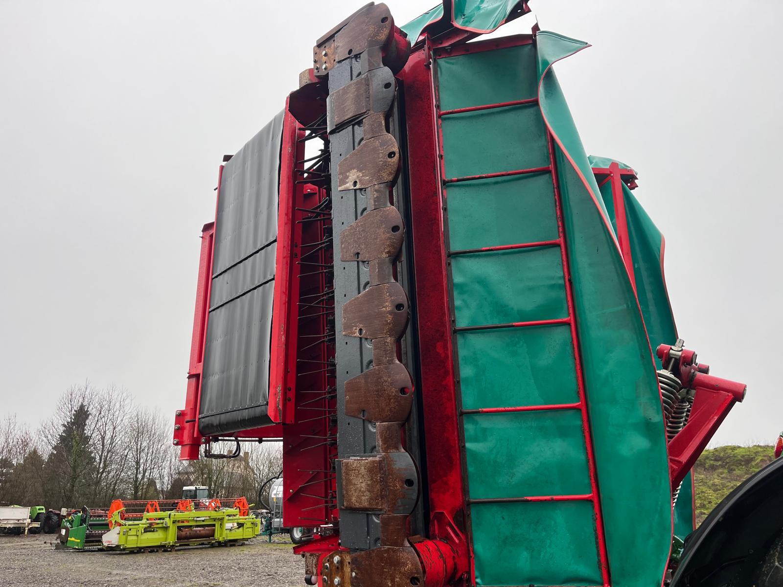 KVERNELAND 3332 FT + 5090 MT BX