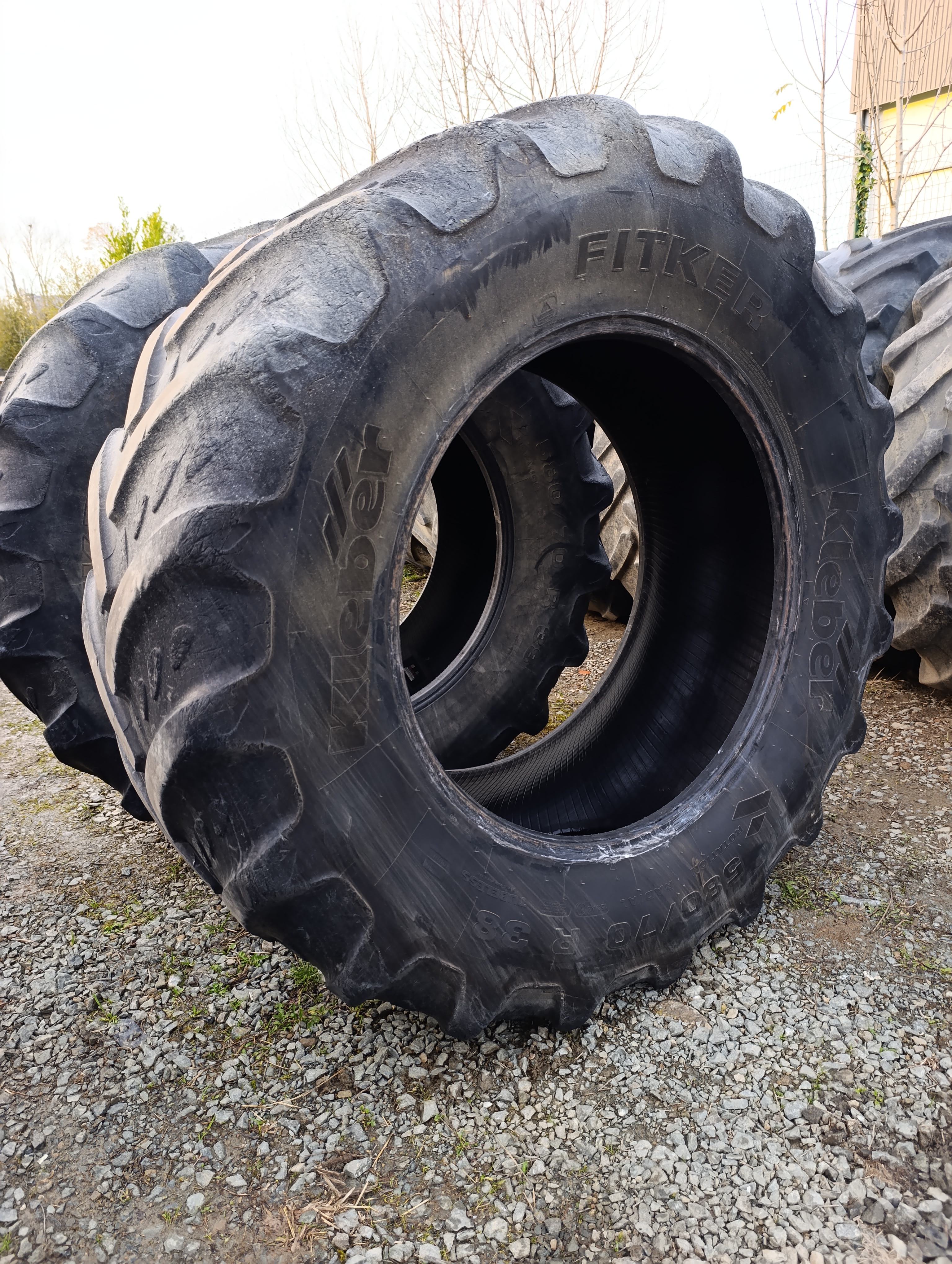 PNEU OCCASION KLEBER 580/70/38