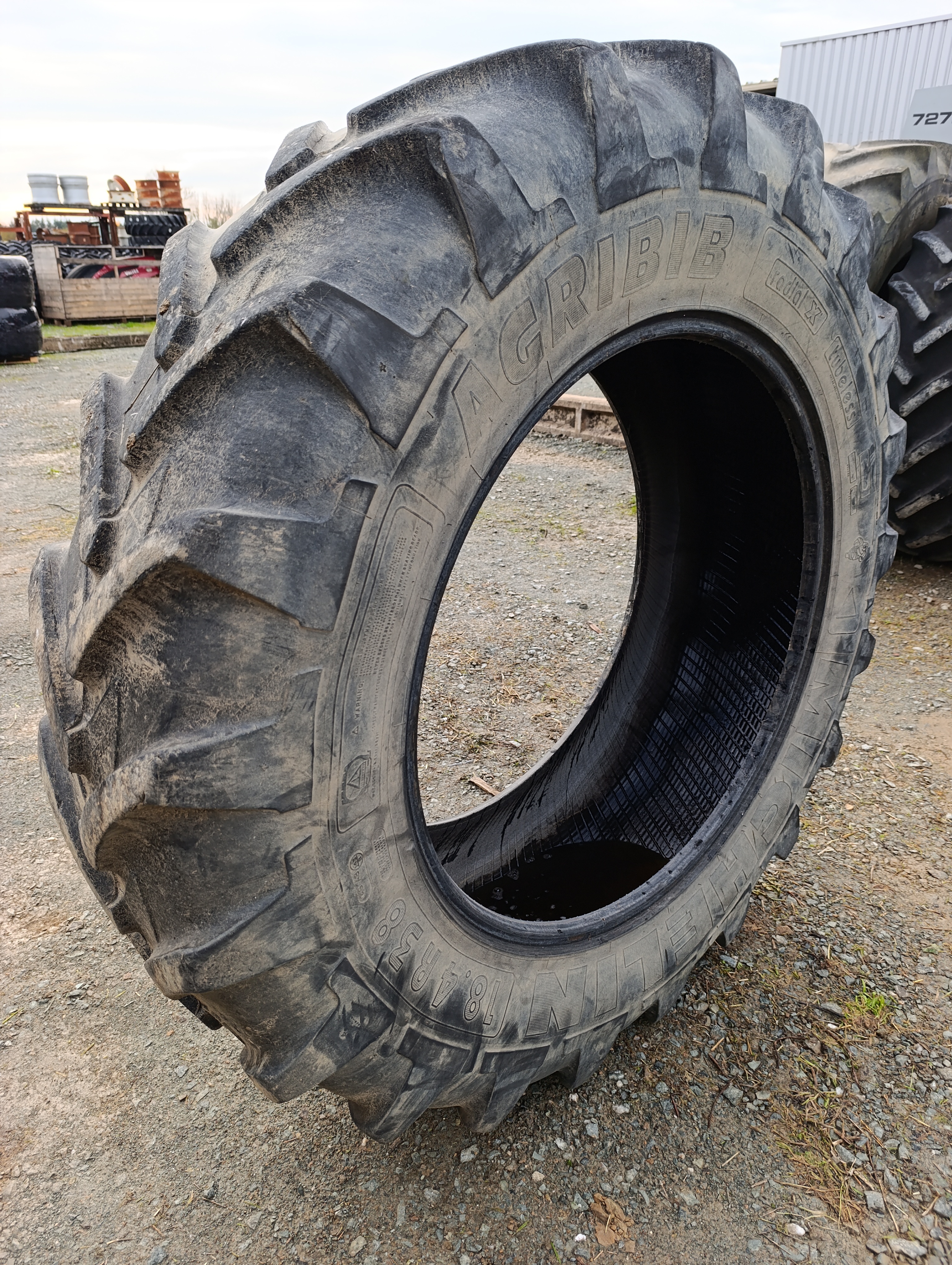 PNEU OCCASION MICHELIN 460/85/38