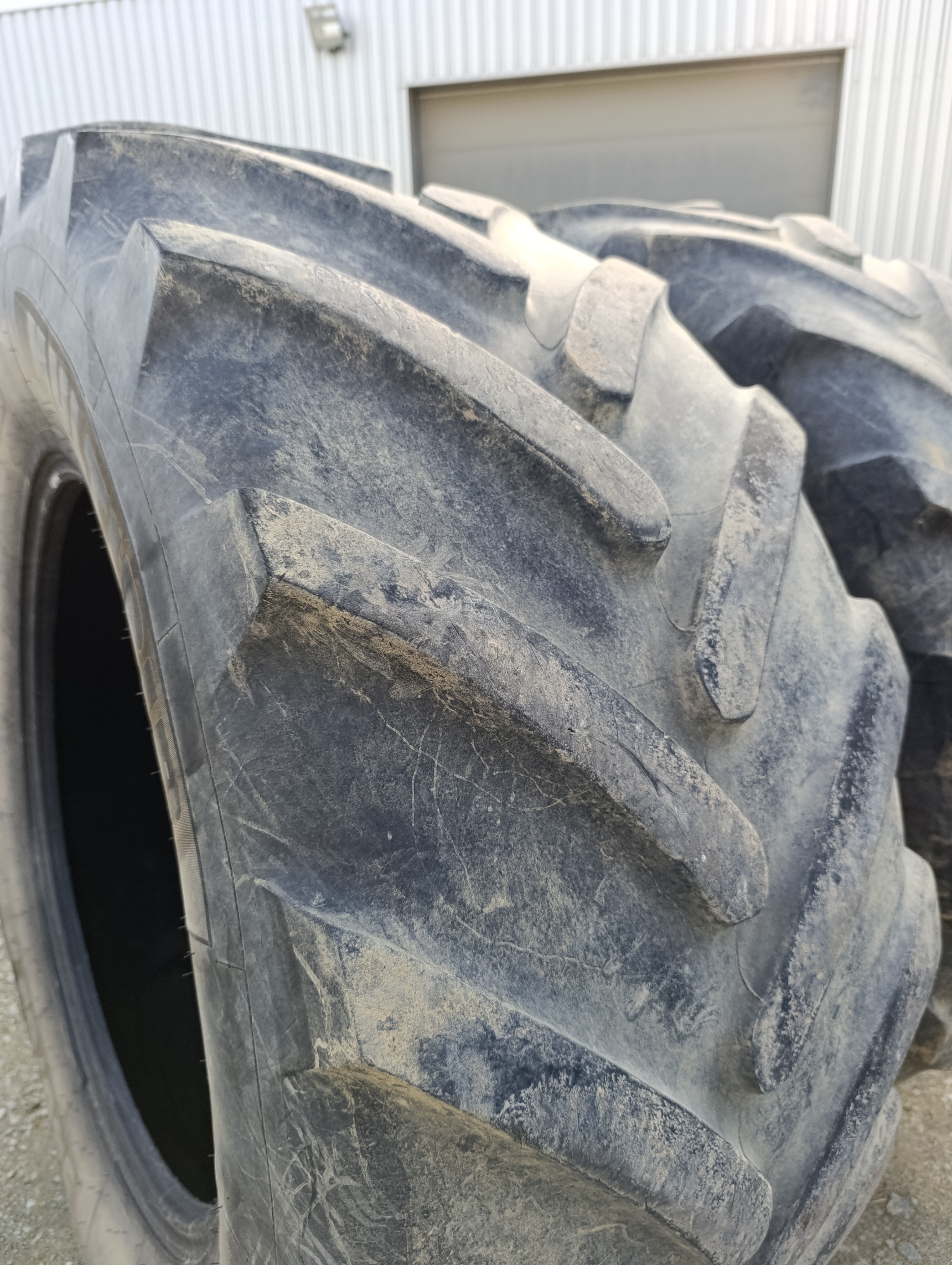 PNEU OCCASION MICHELIN 540/65/30