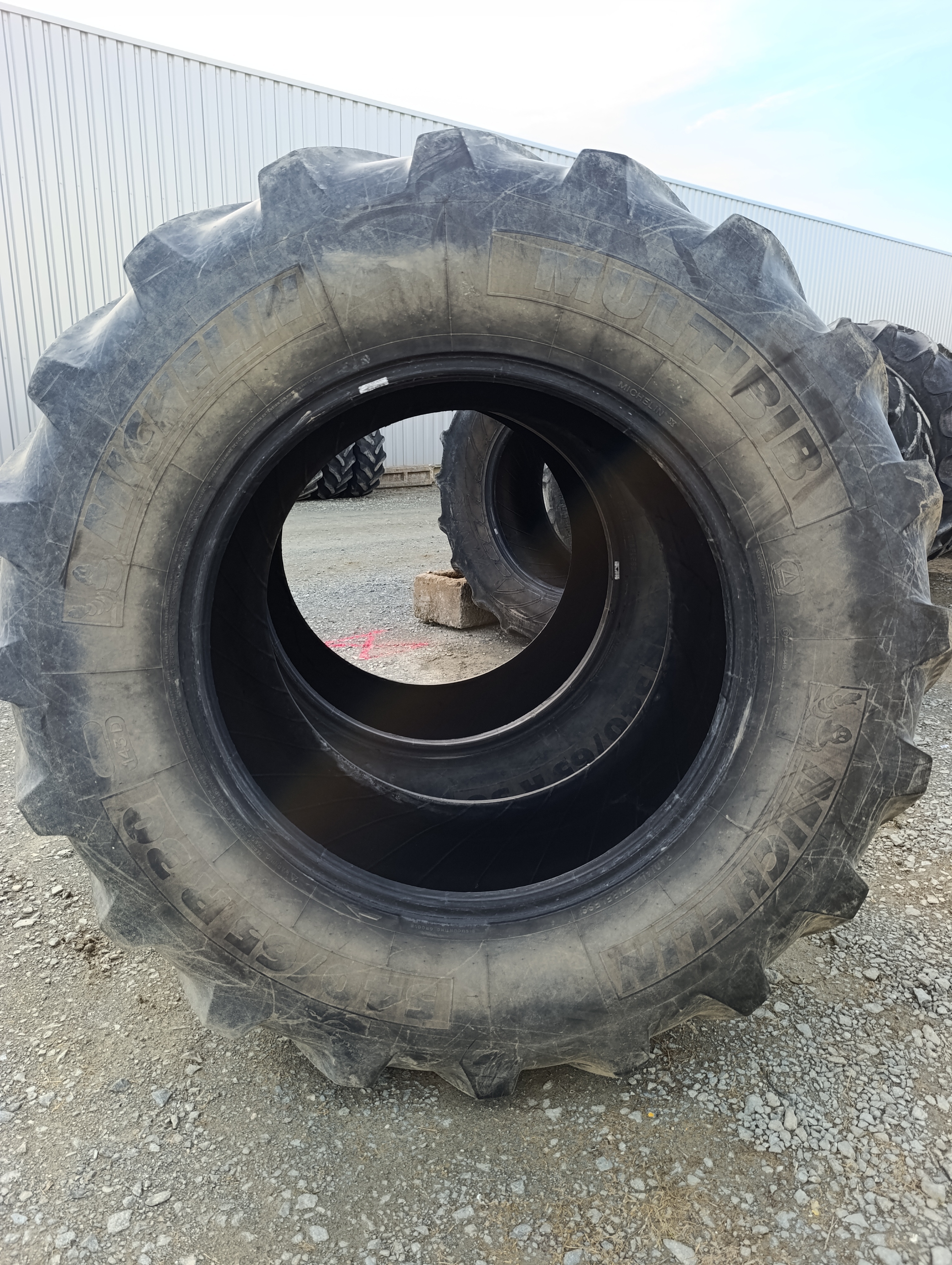 PNEU OCCASION MICHELIN 540/65/30