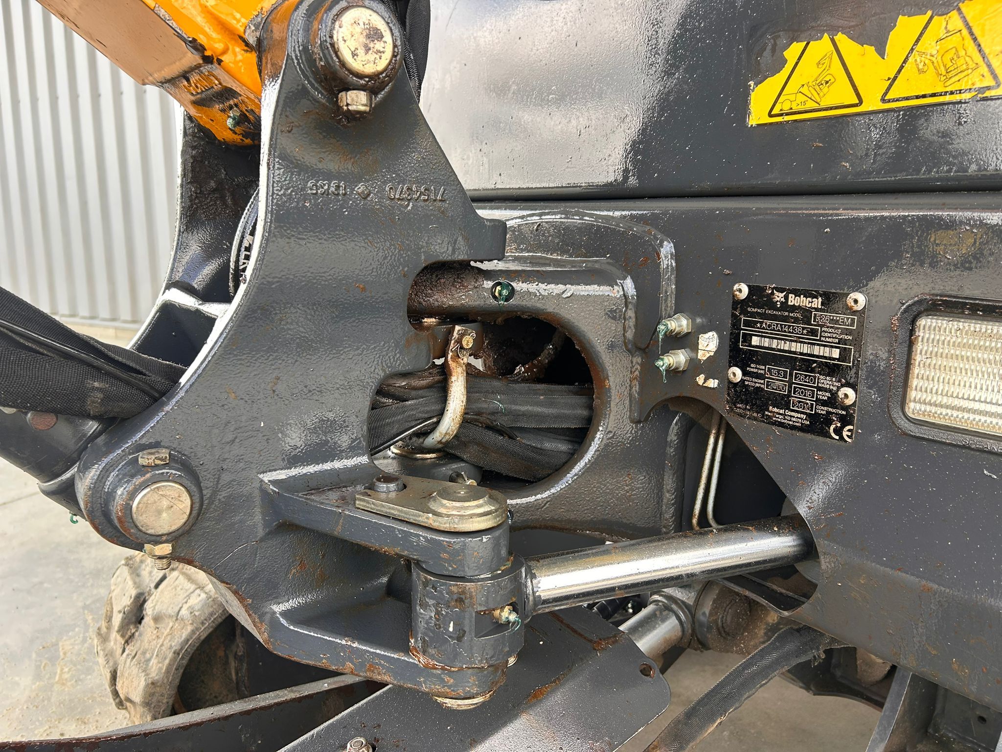 BOBCAT E26