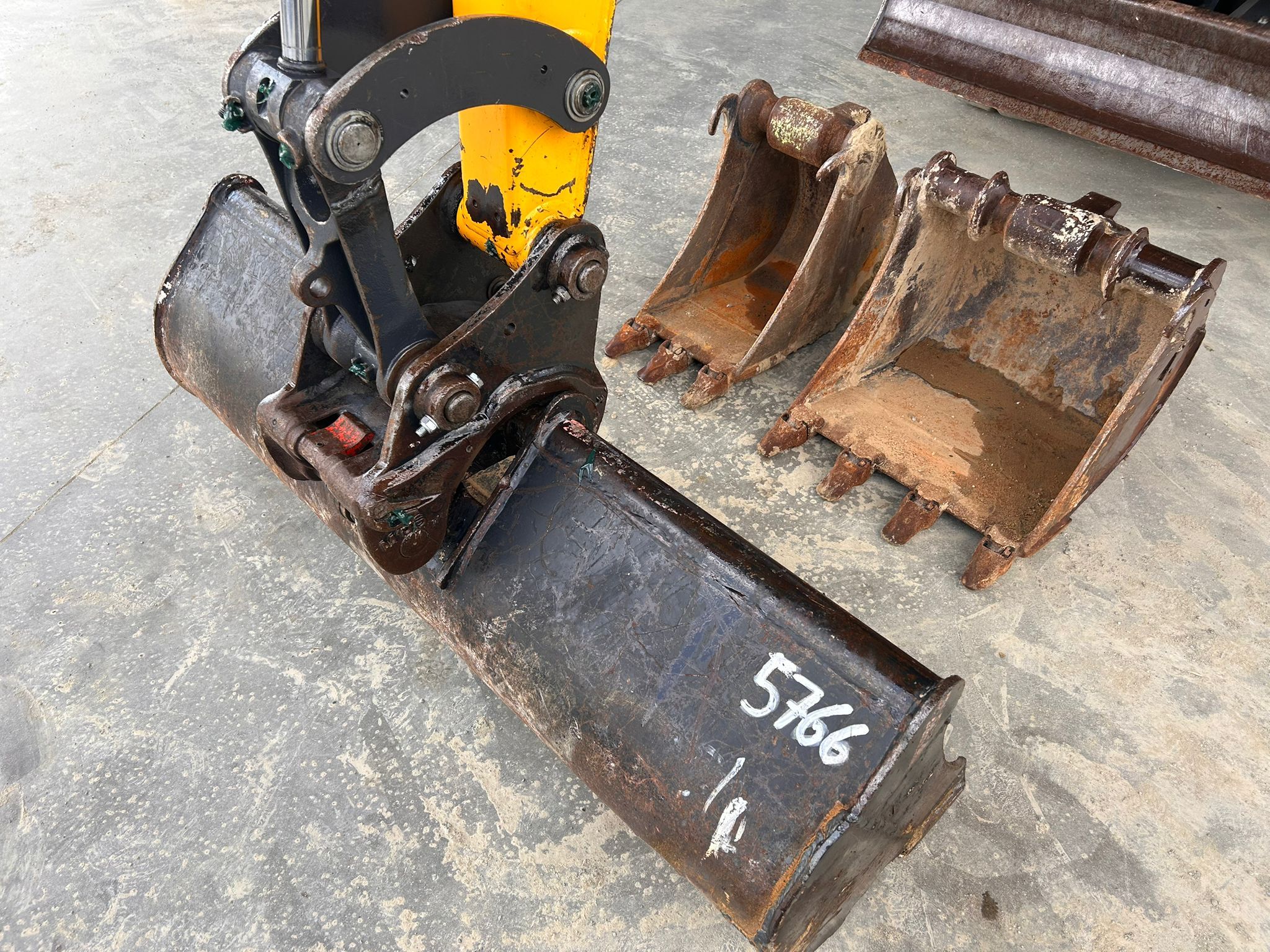 BOBCAT E26