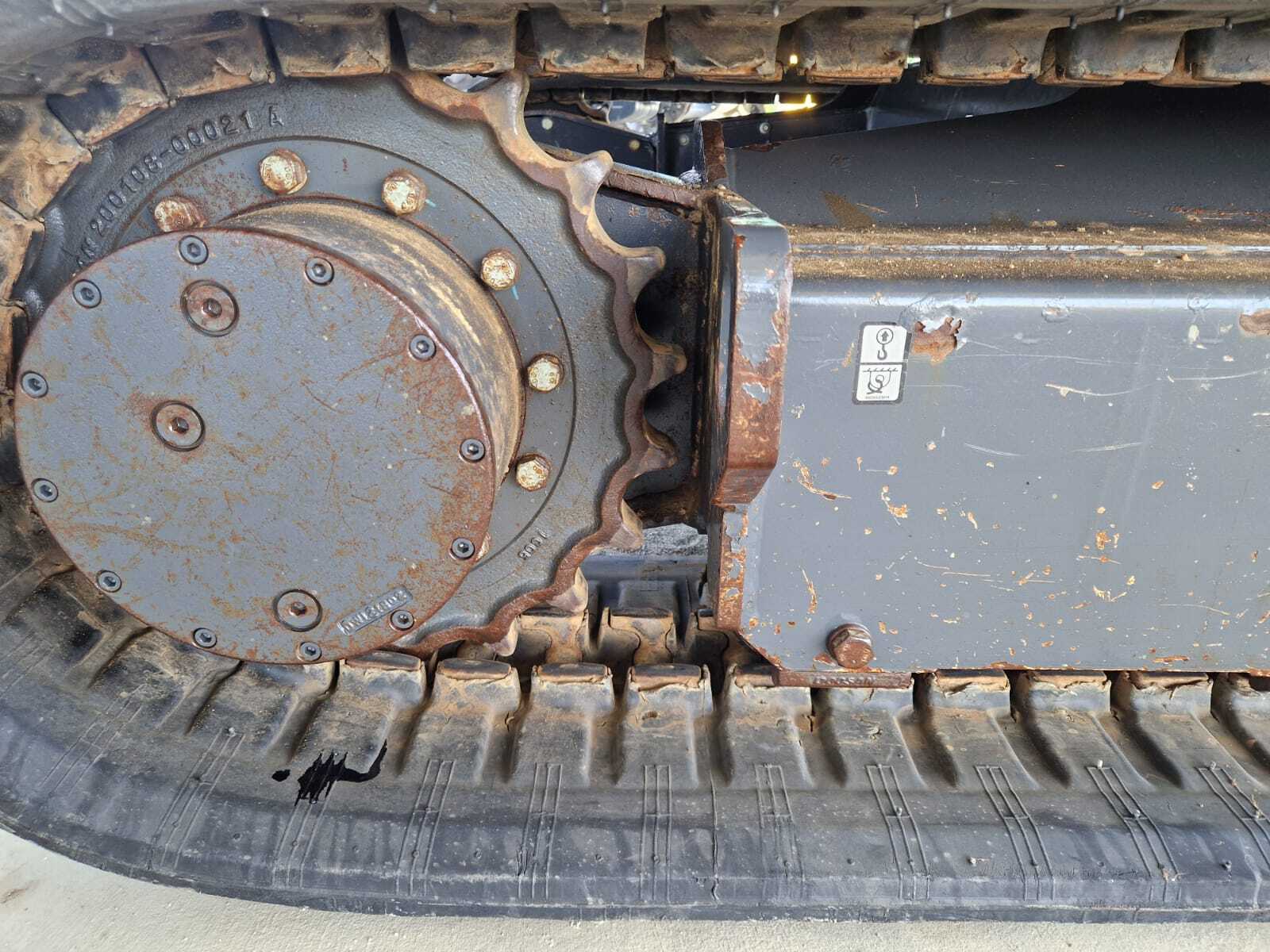 DOOSAN DX63-3