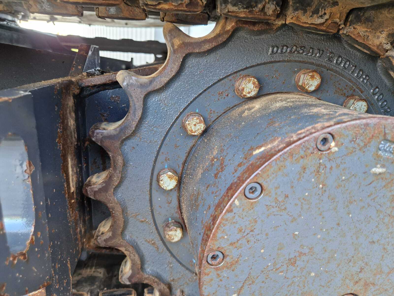 DOOSAN DX63-3