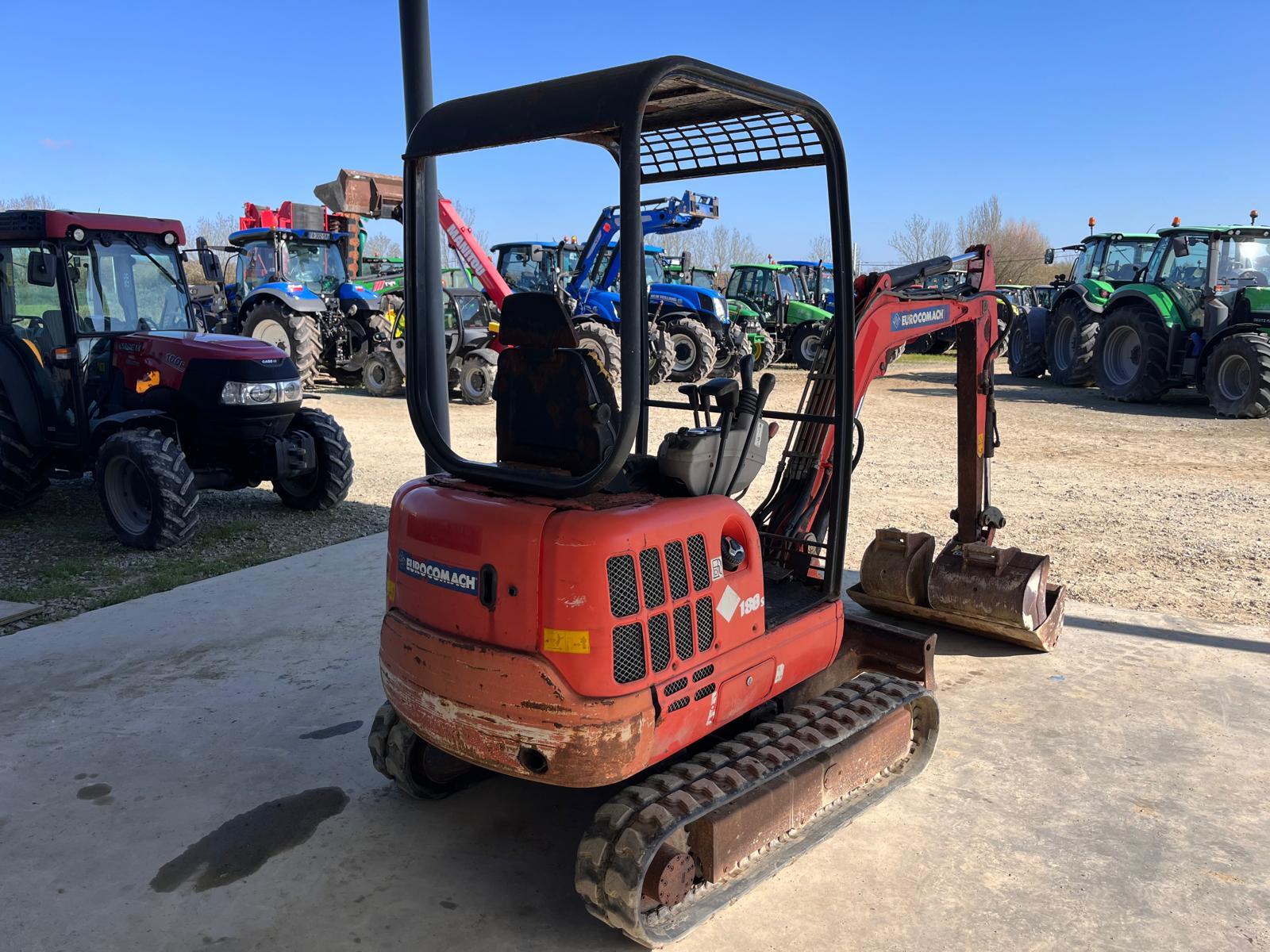 EUROCOMACH ES 180 SR