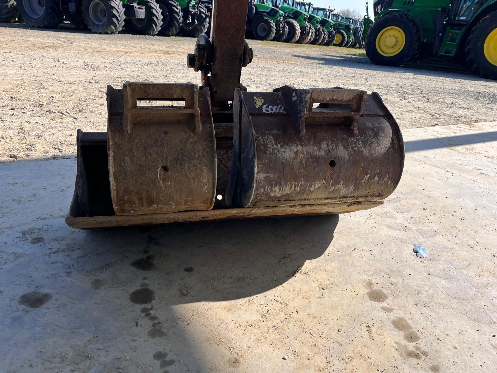 EUROCOMACH ES 180 SR