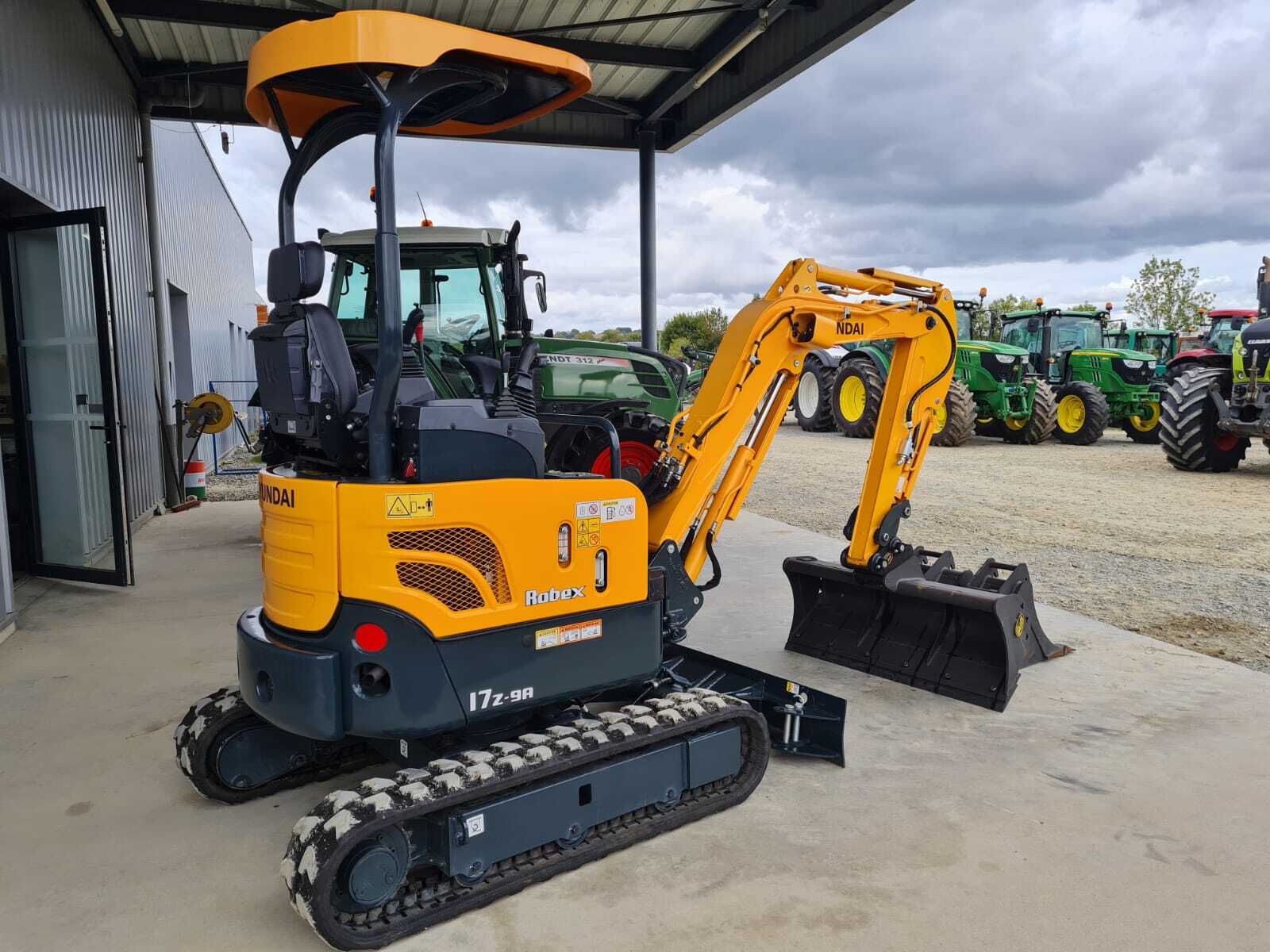 HYUNDAI ROBEX 17Z-9A