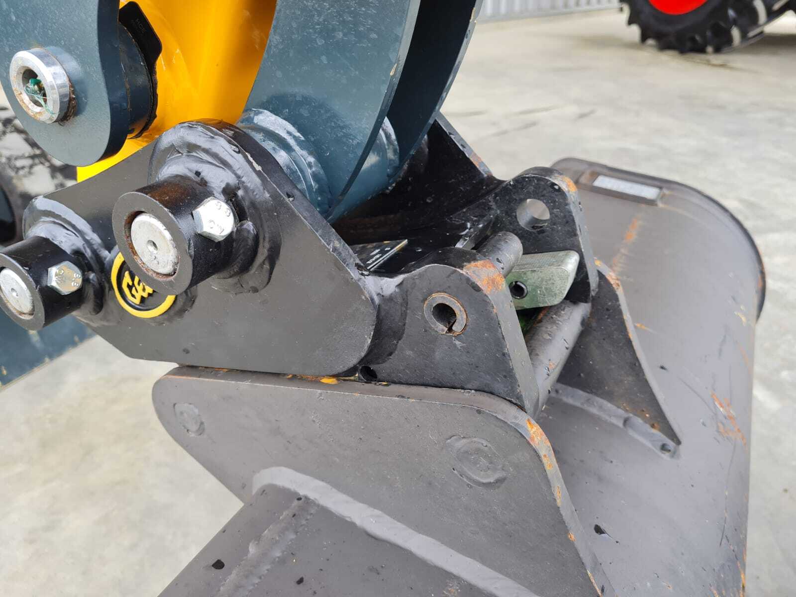 HYUNDAI ROBEX 17Z-9A