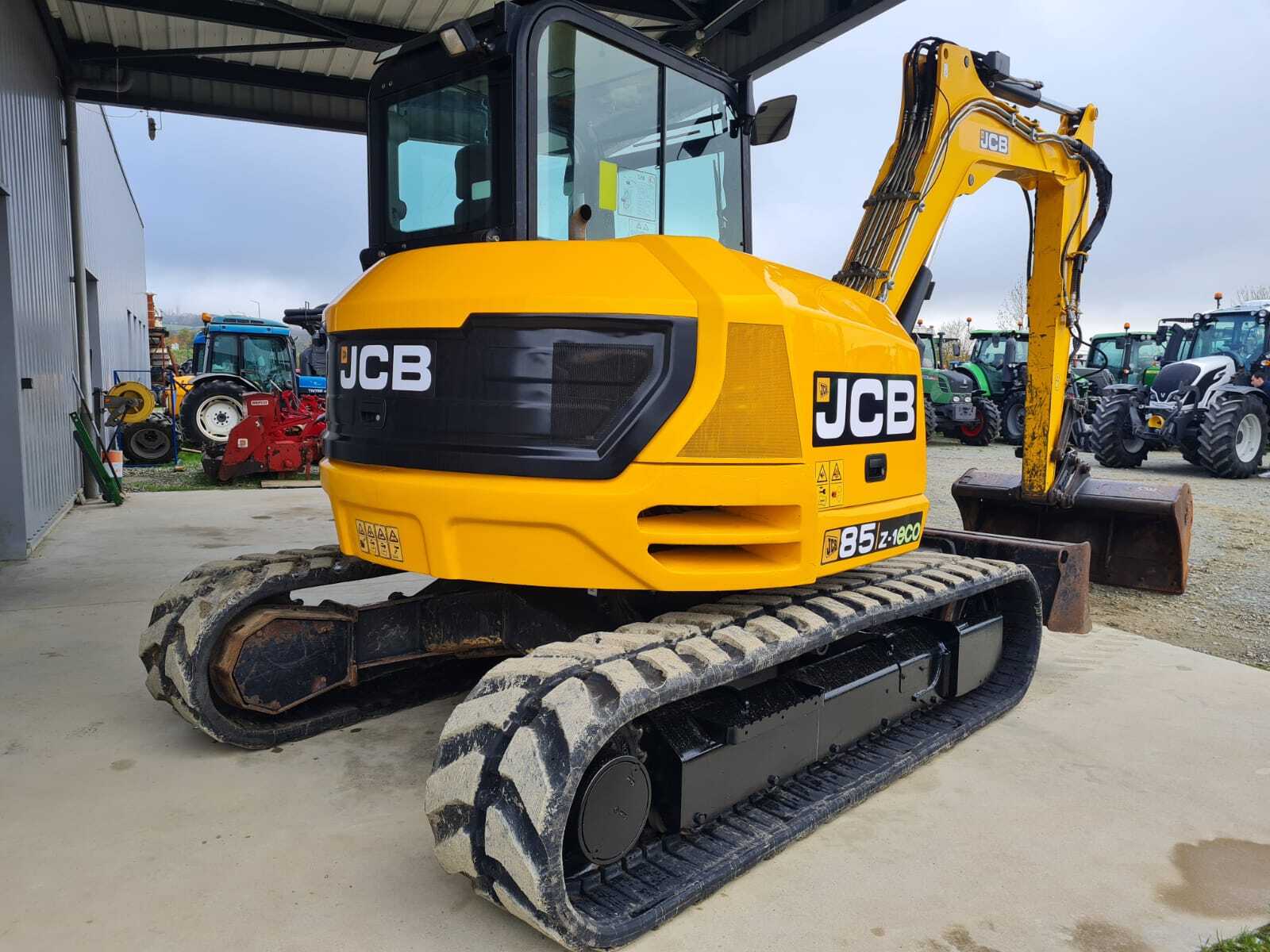 JCB 85Z-1