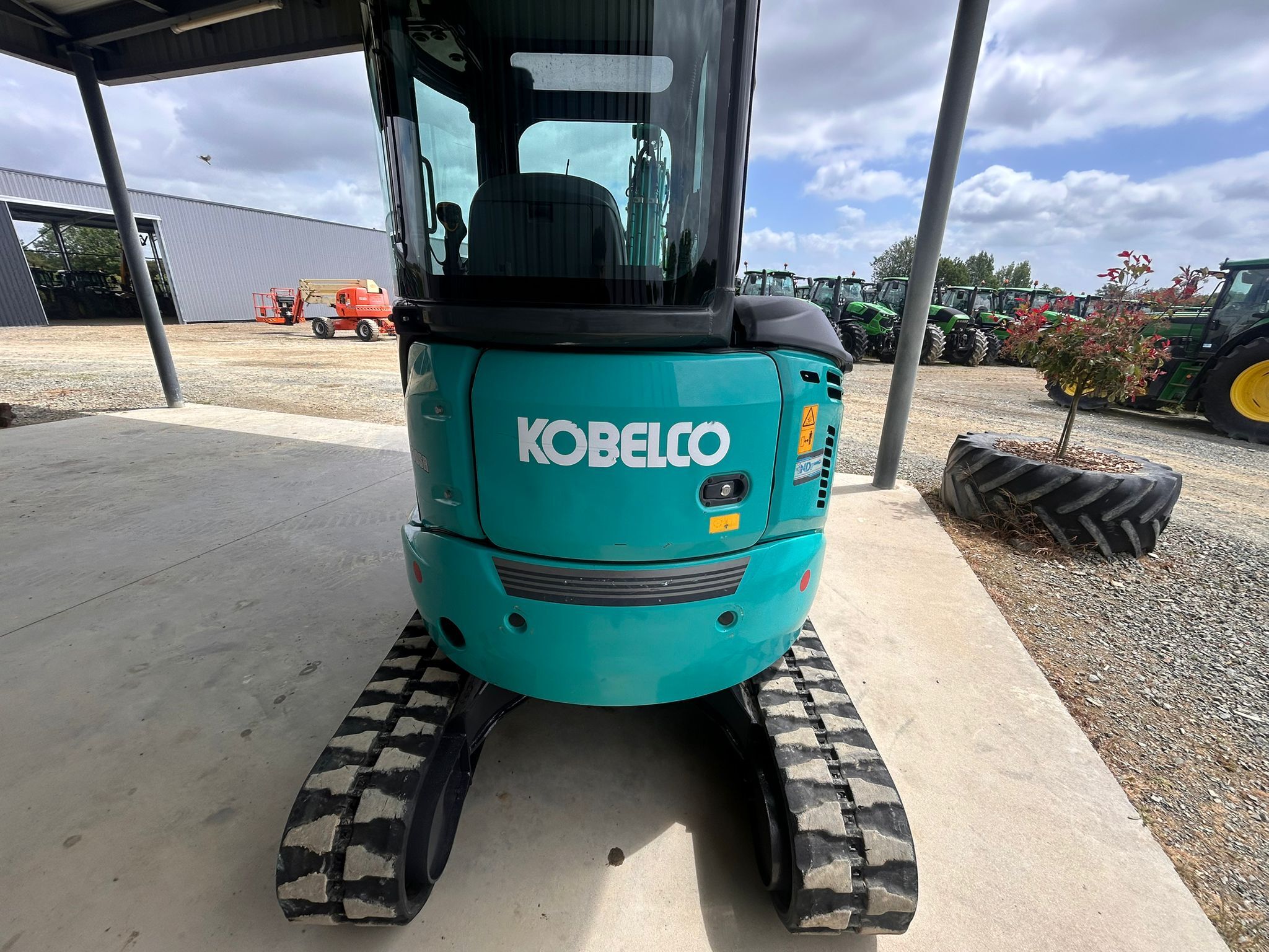 KOBELCO SK30SR2 + ENGCON