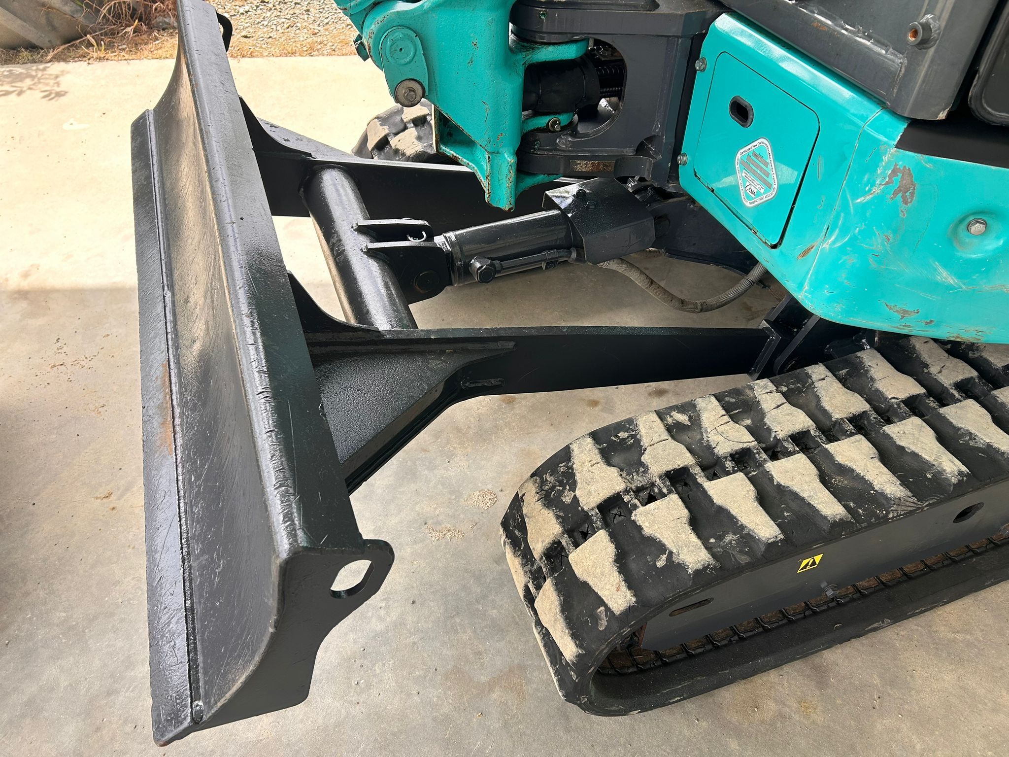 KOBELCO SK30SR2 + ENGCON