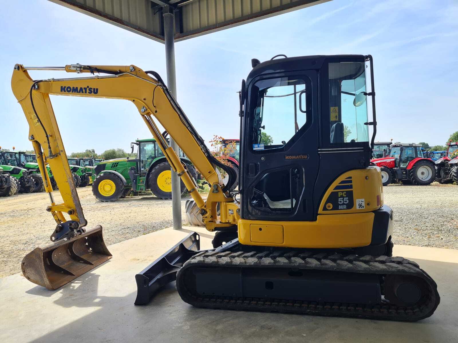 KOMATSU PC55MR-3