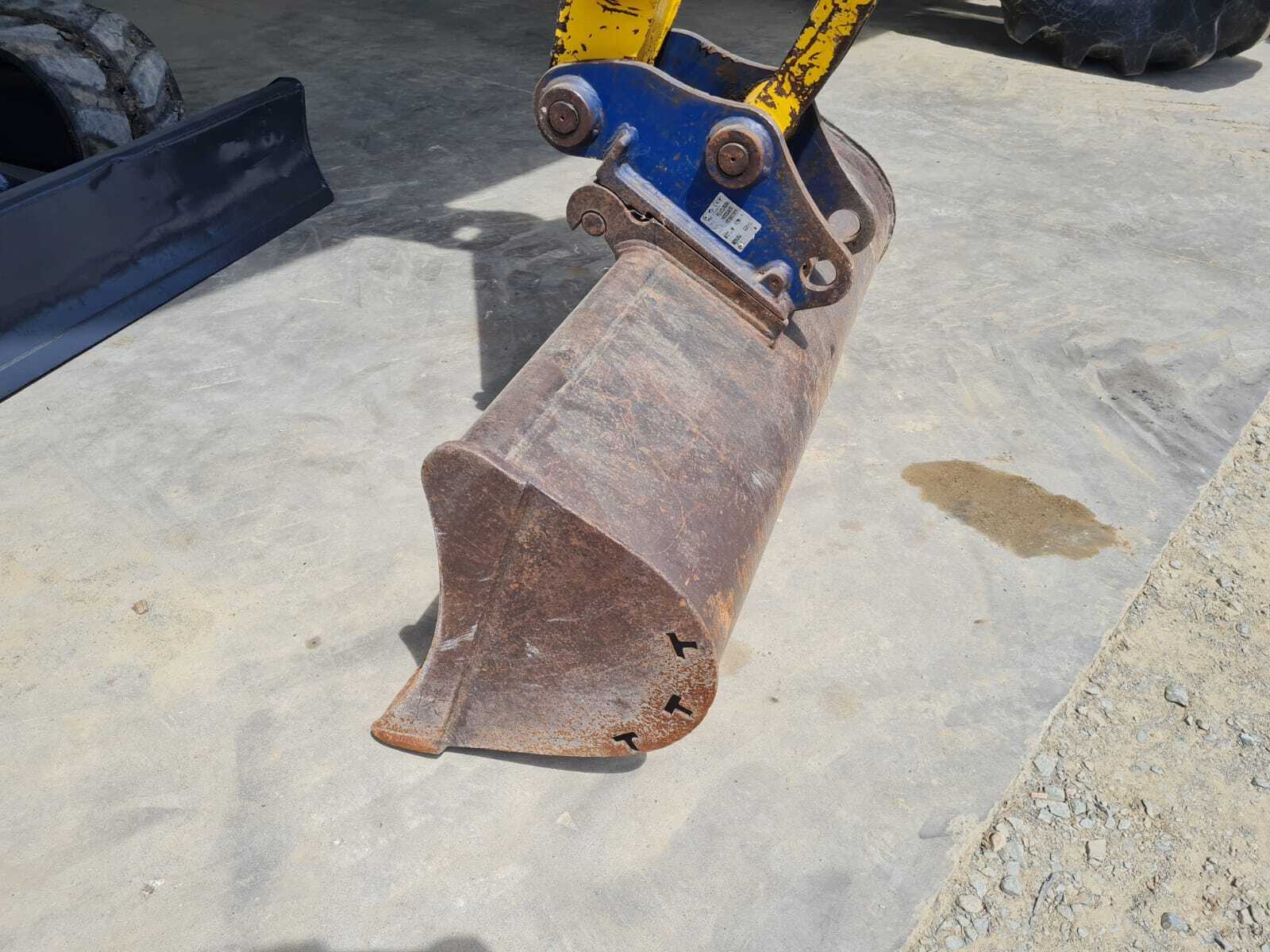 KOMATSU PC55MR-3