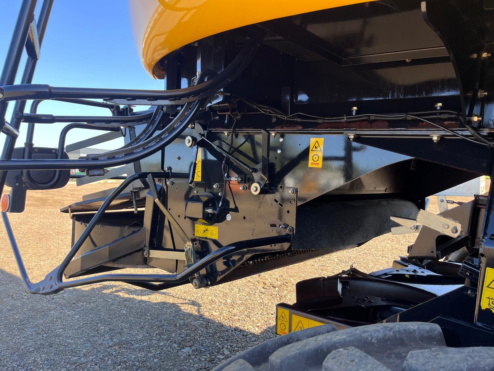 NEW HOLLAND CR 9080 ELEVATION