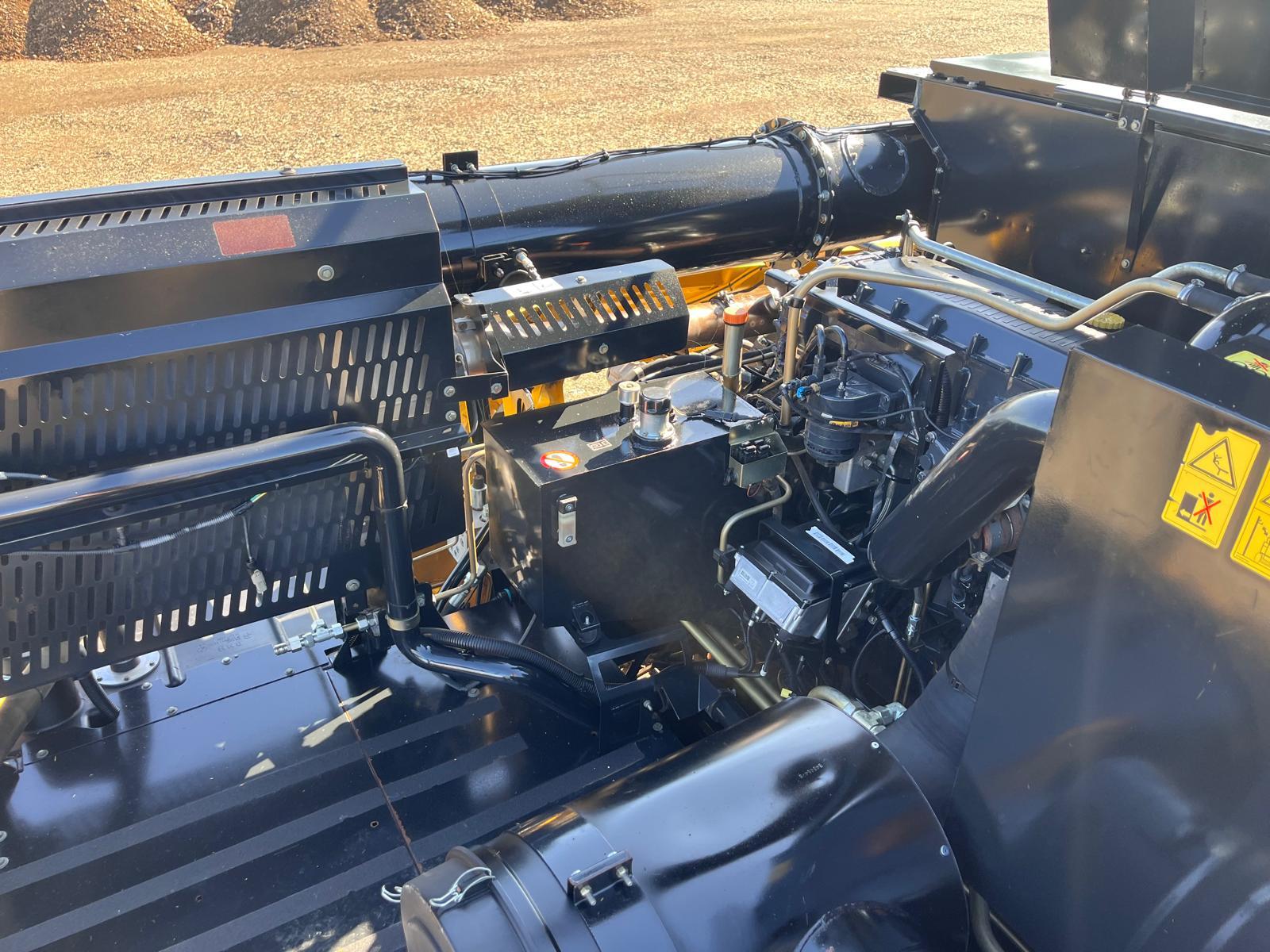 NEW HOLLAND CR 9080 ELEVATION