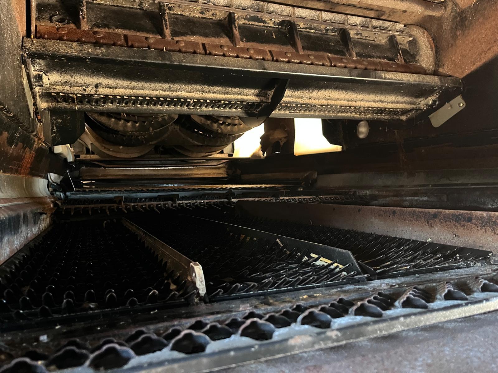 NEW HOLLAND CR 9080 ELEVATION