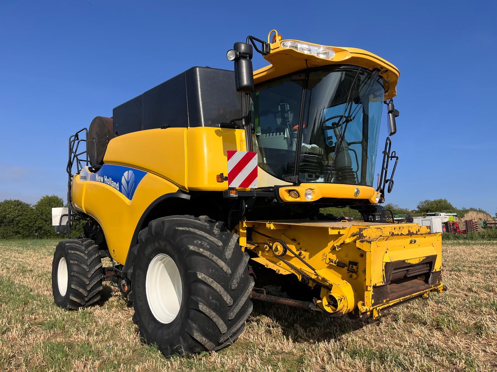 NEW HOLLAND CR 9080