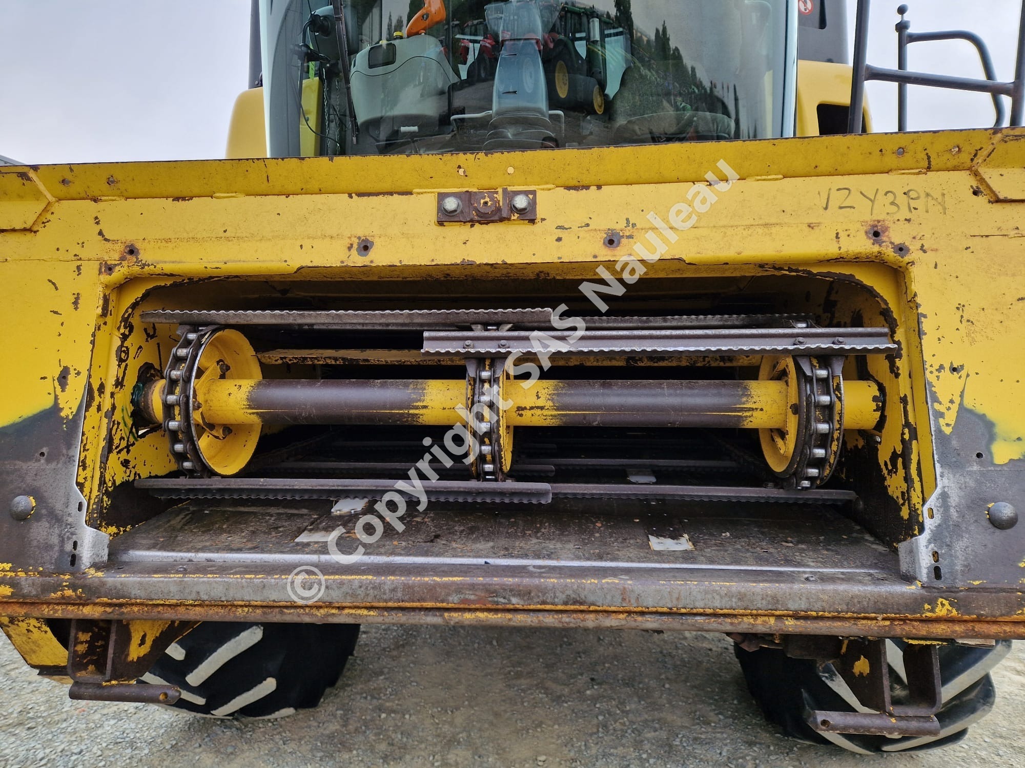NEW HOLLAND CX 740