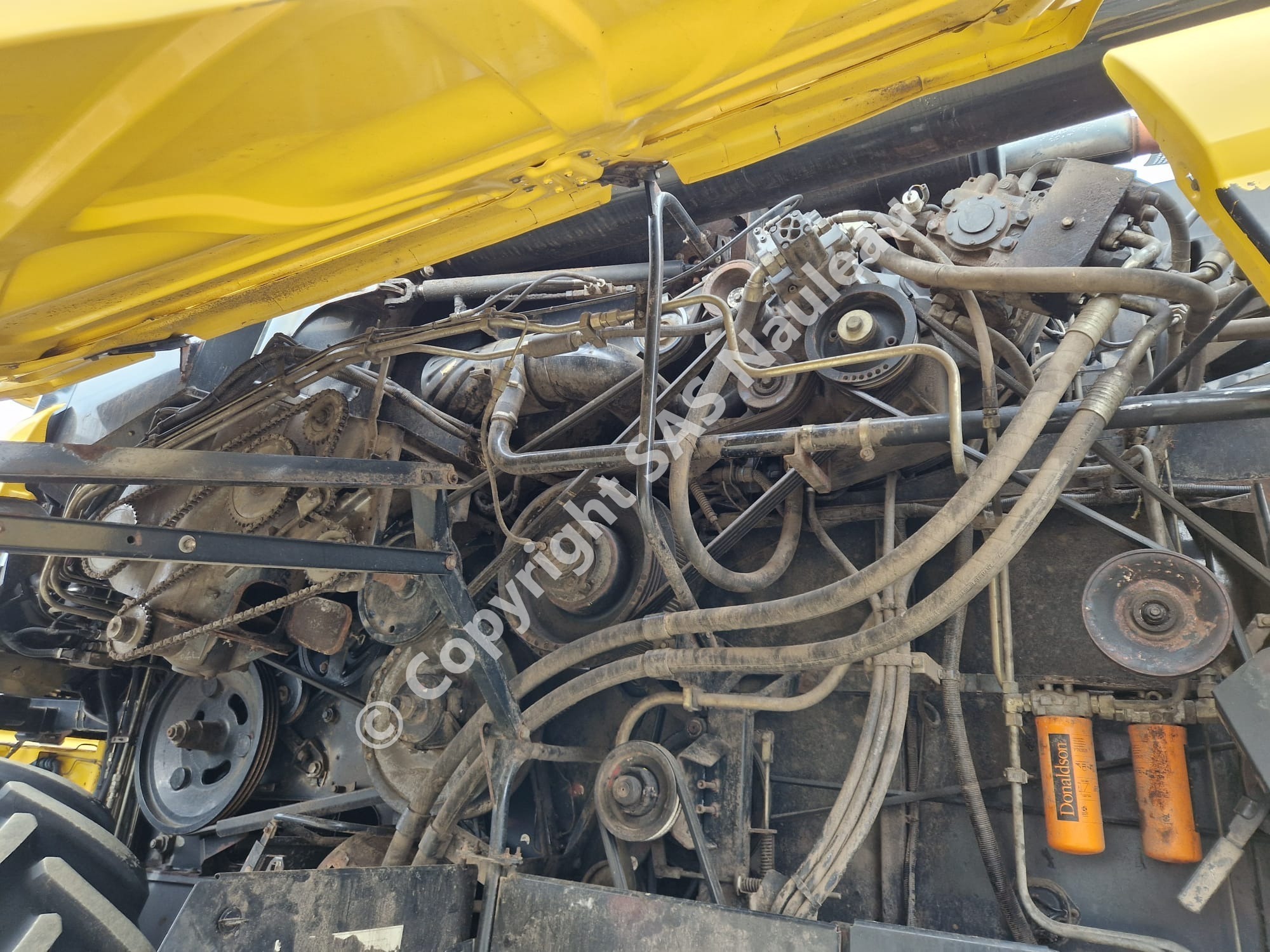 NEW HOLLAND CX 740